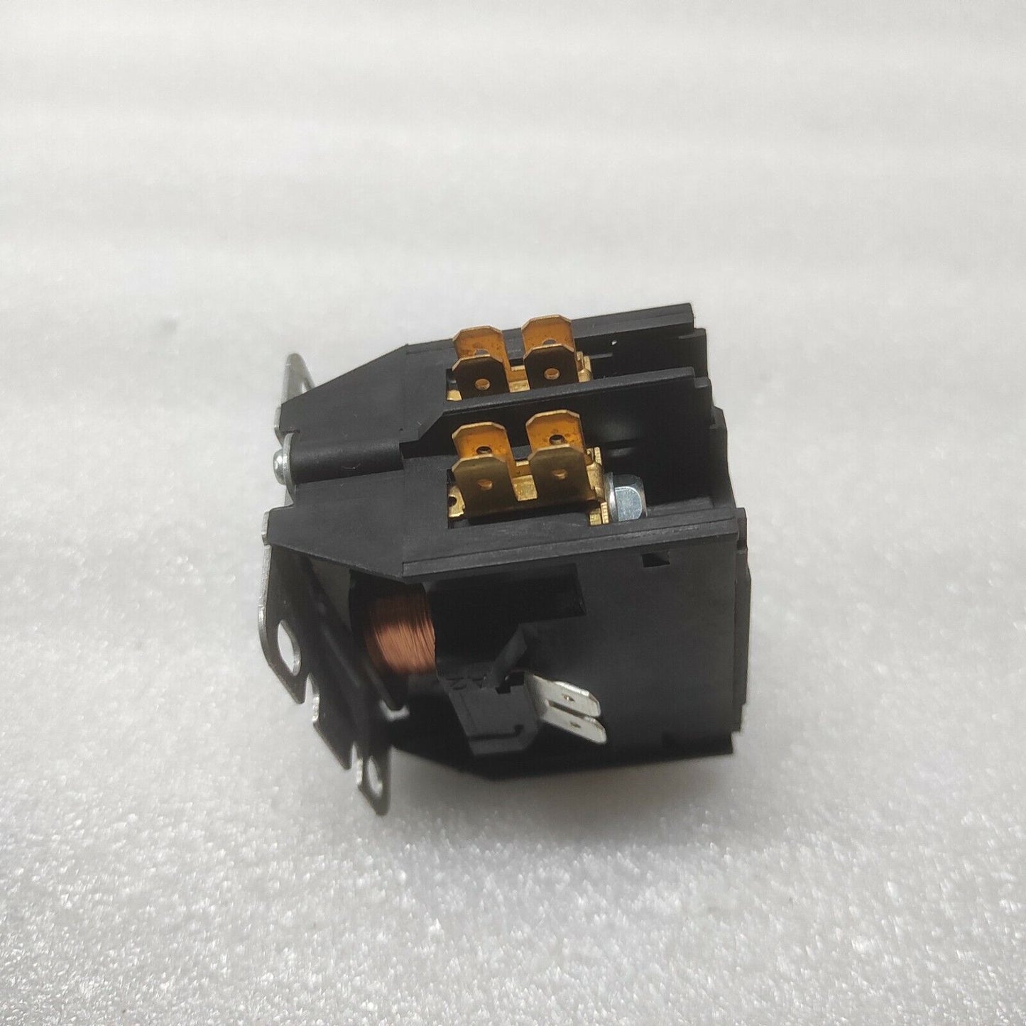 XIAMEN HONGMEI XMC0-322-EBBC012 CONTACTOR HN52KC024 COIL VOLTAGE 24VAC