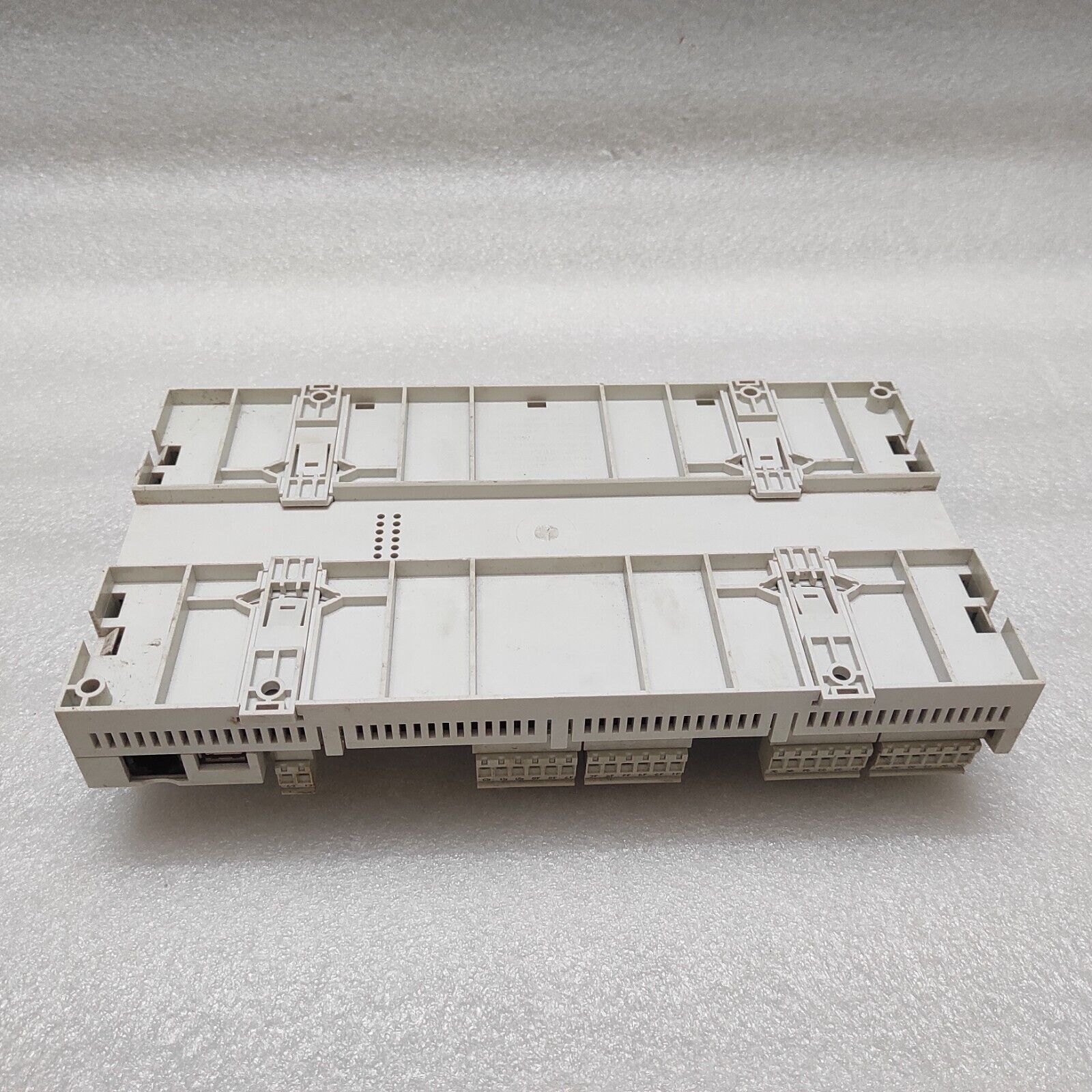 SIEMENS PXC22-E.D AUTOMATION STATION WITH 22 DATA POINT PXC22