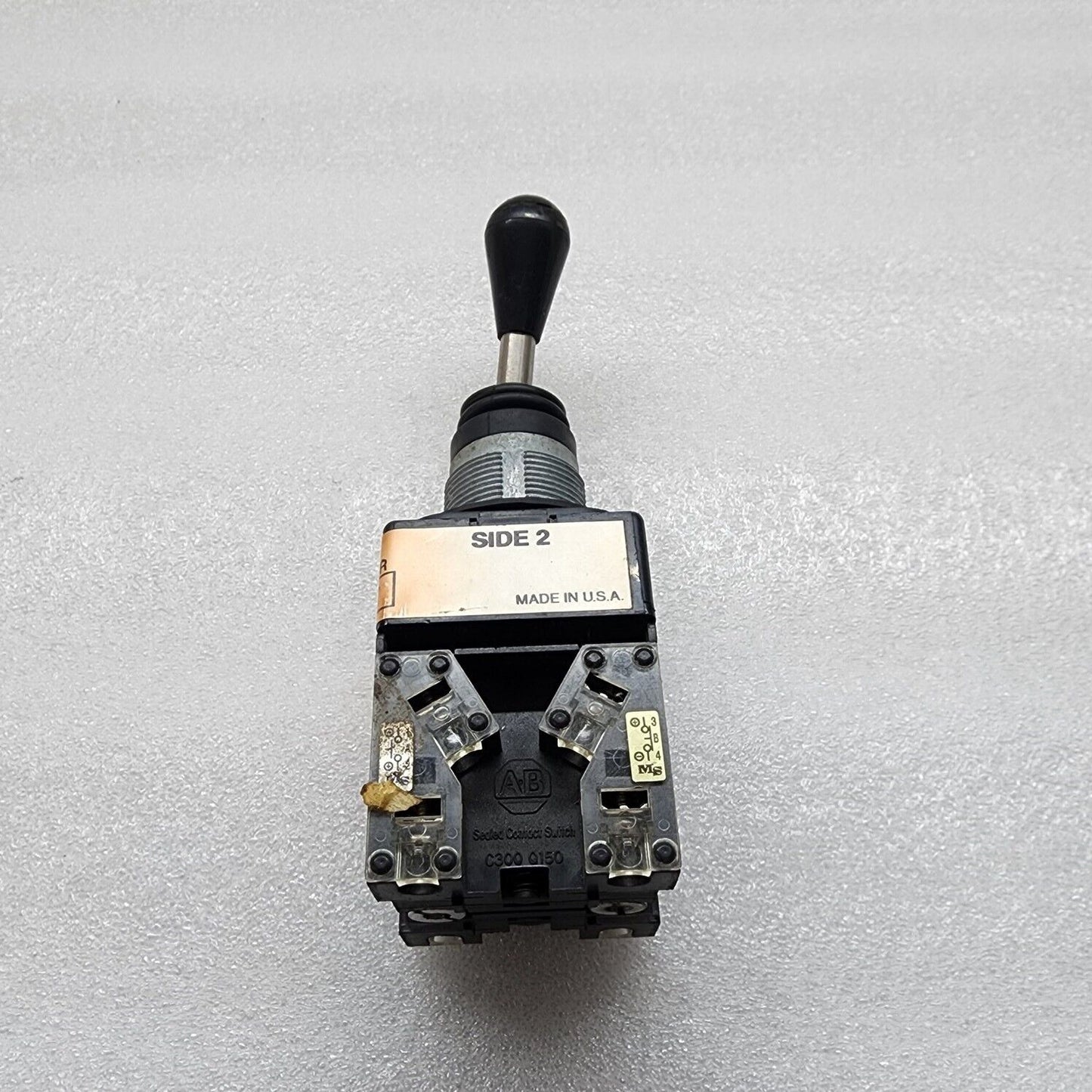 ALLEN BRADLEY CAT 800T-T4T2 SER T JOYSTICK 800T-XAY