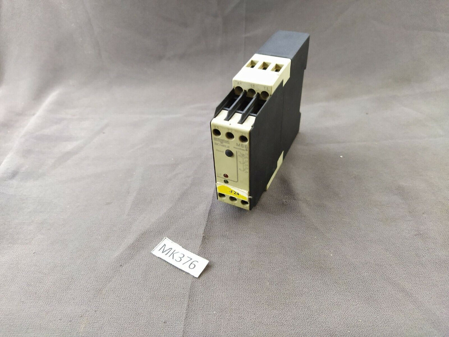 Schiele MSS Mecotron Thermistor Motor Protection Relay 2-430-811-13 220-240V