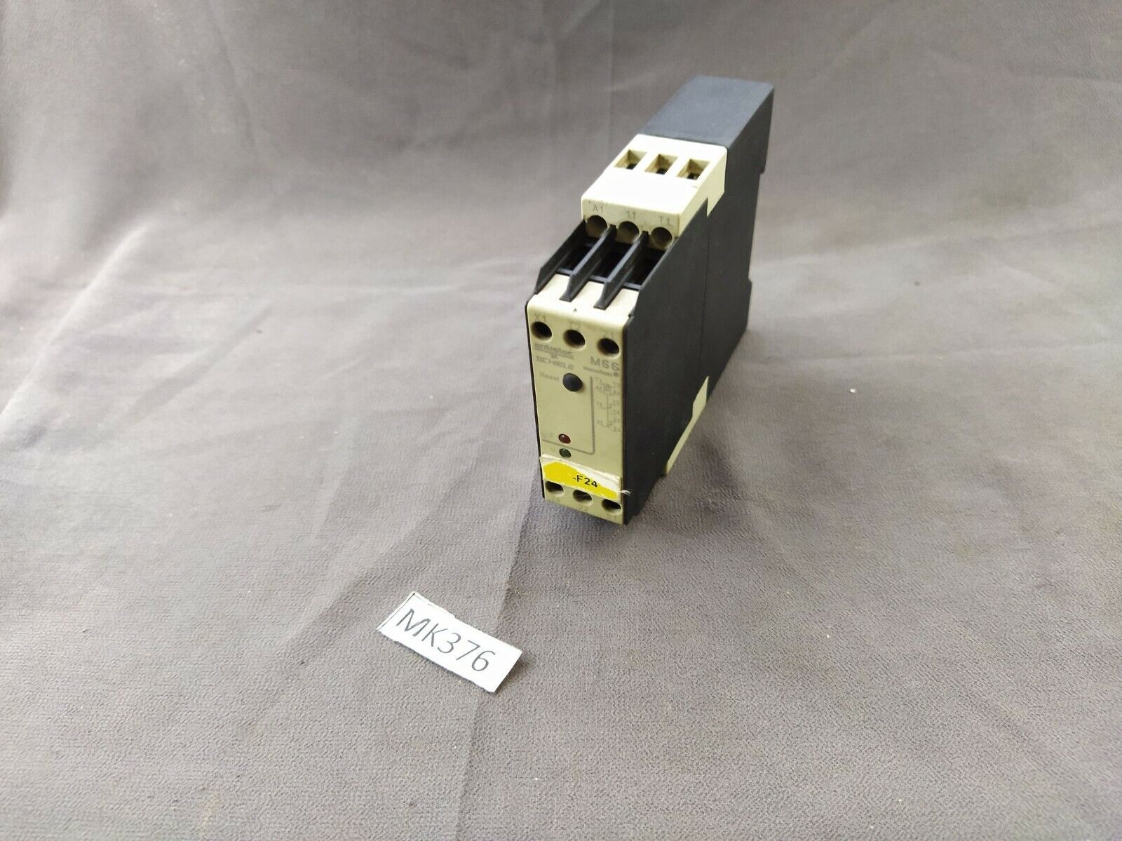 Schiele MSS Mecotron Thermistor Motor Protection Relay 2-430-811-13 220-240V