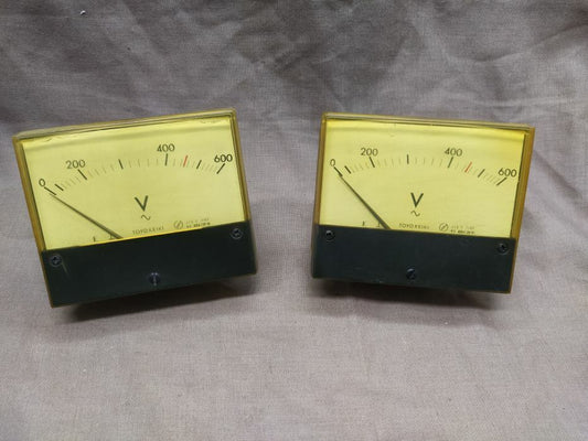 TOYO KEIKI ACF-12N VOLT METER PT 460/115V 0-600V