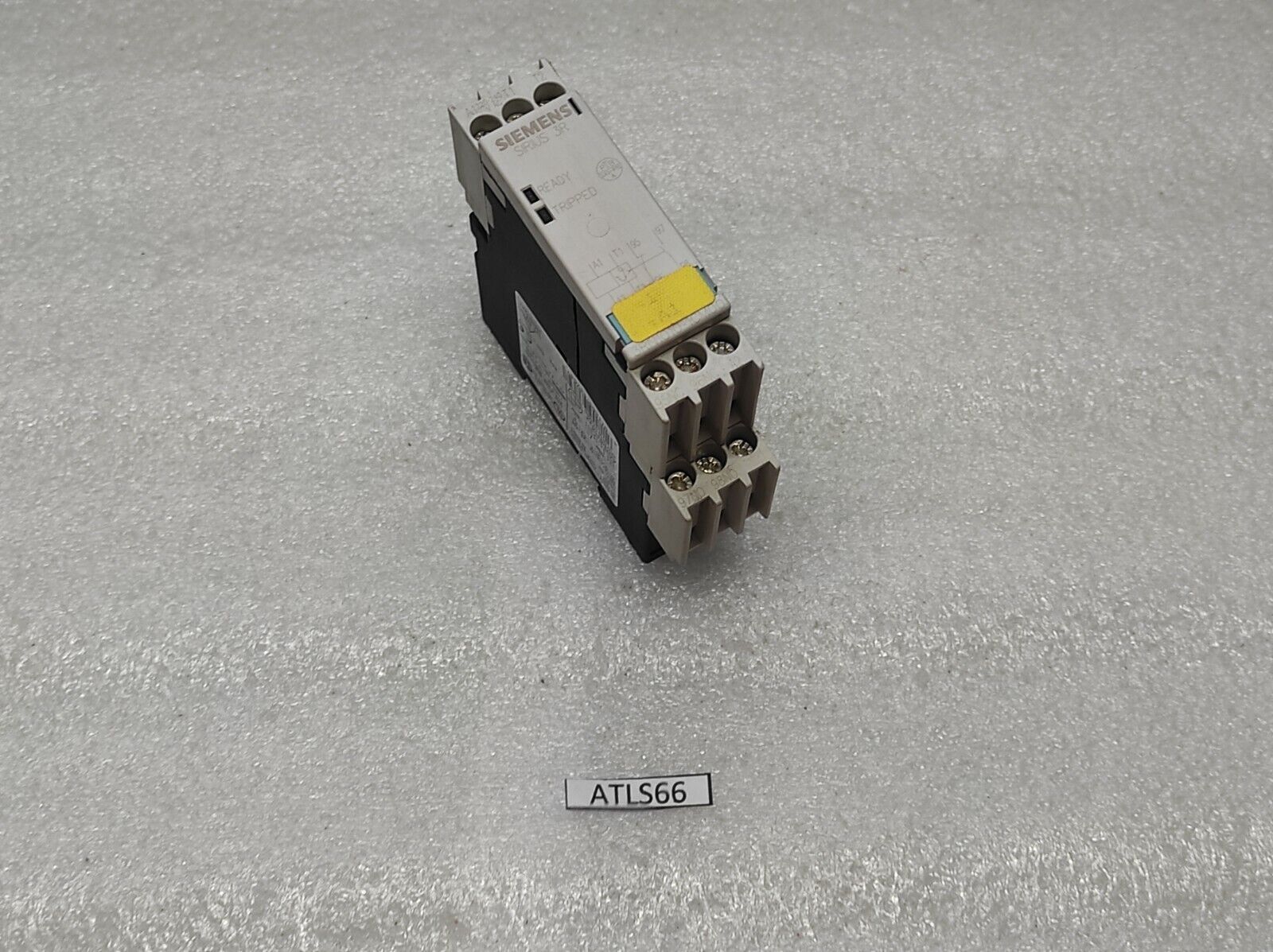 SIEMENS 3RN1010-1CM00 THERMISTOR PROTECTION RELAY