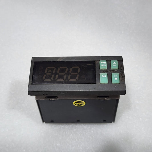 CAREL IR33C0LB00 TEMPERATURE PROCESS CONTROLLER