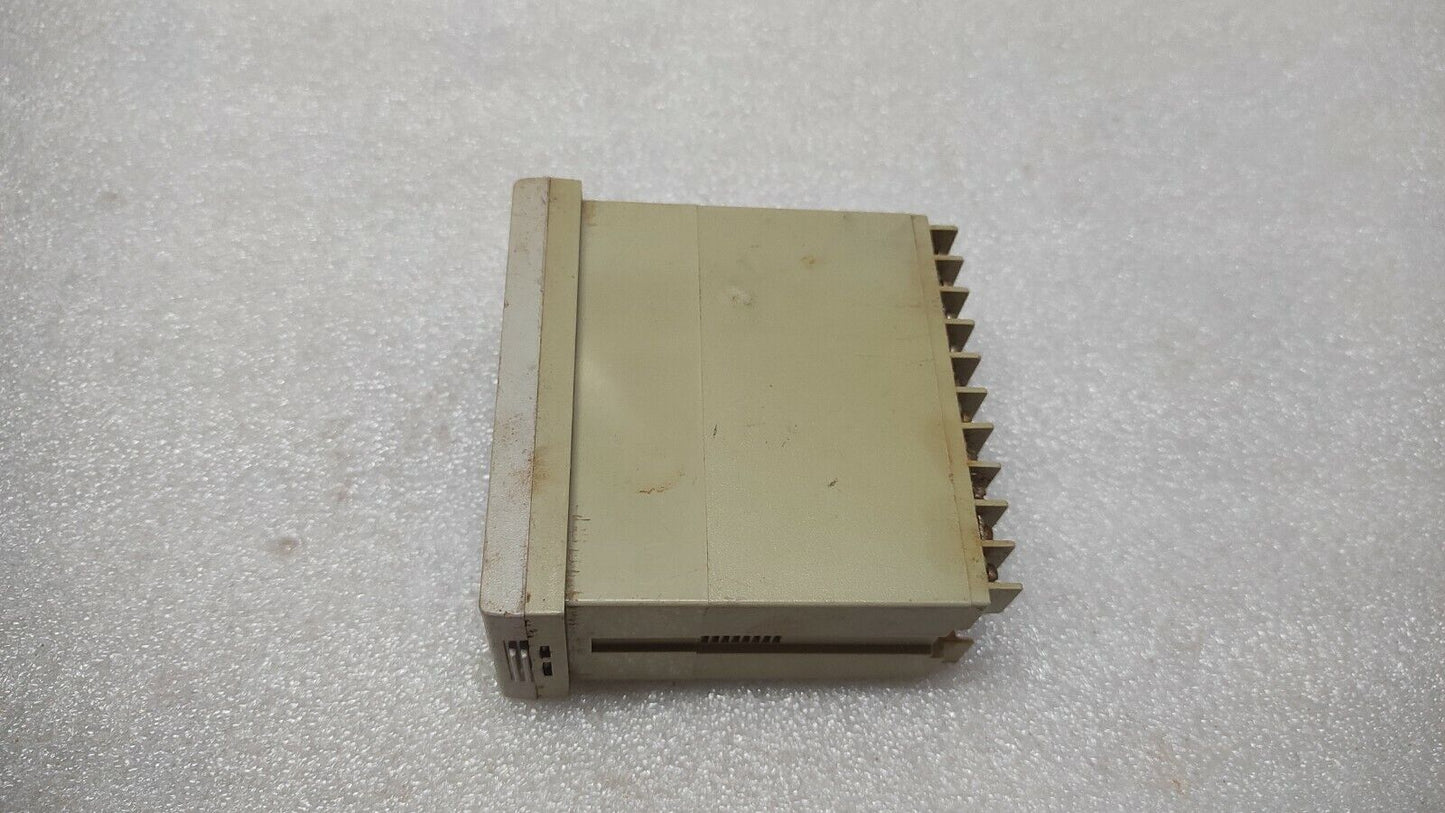 HONEYWELL FU86-101000 PID TEMPERATURE CONTROLLER ZL200820301949.5 85-265V