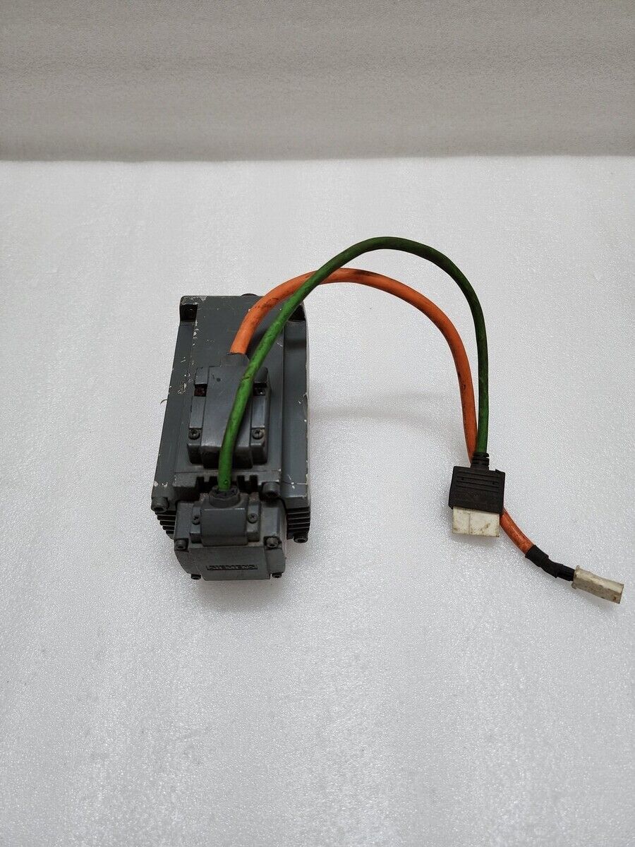 SIEMENS 1FL6044-2AF21-1AA1 SYNCHRONOUS AC SERVO MOTOR 1KW 230V SIMOTICS S-1FL6