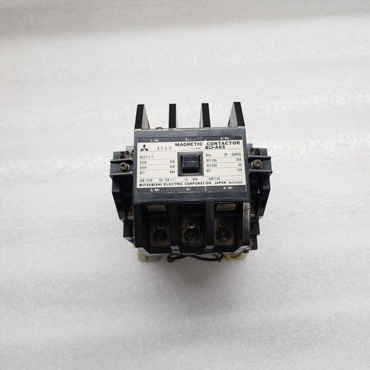 MITSUBISHI BD-A65 3-POLE MAGNETIC CONTACTOR 80A COIL VOLTAGE 24V