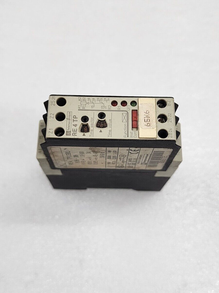 TELEMECANIQUE RE4 TP13BU TIME DELAY RELAY 09972 110-240V/24V/42-48V 0.05S-300H