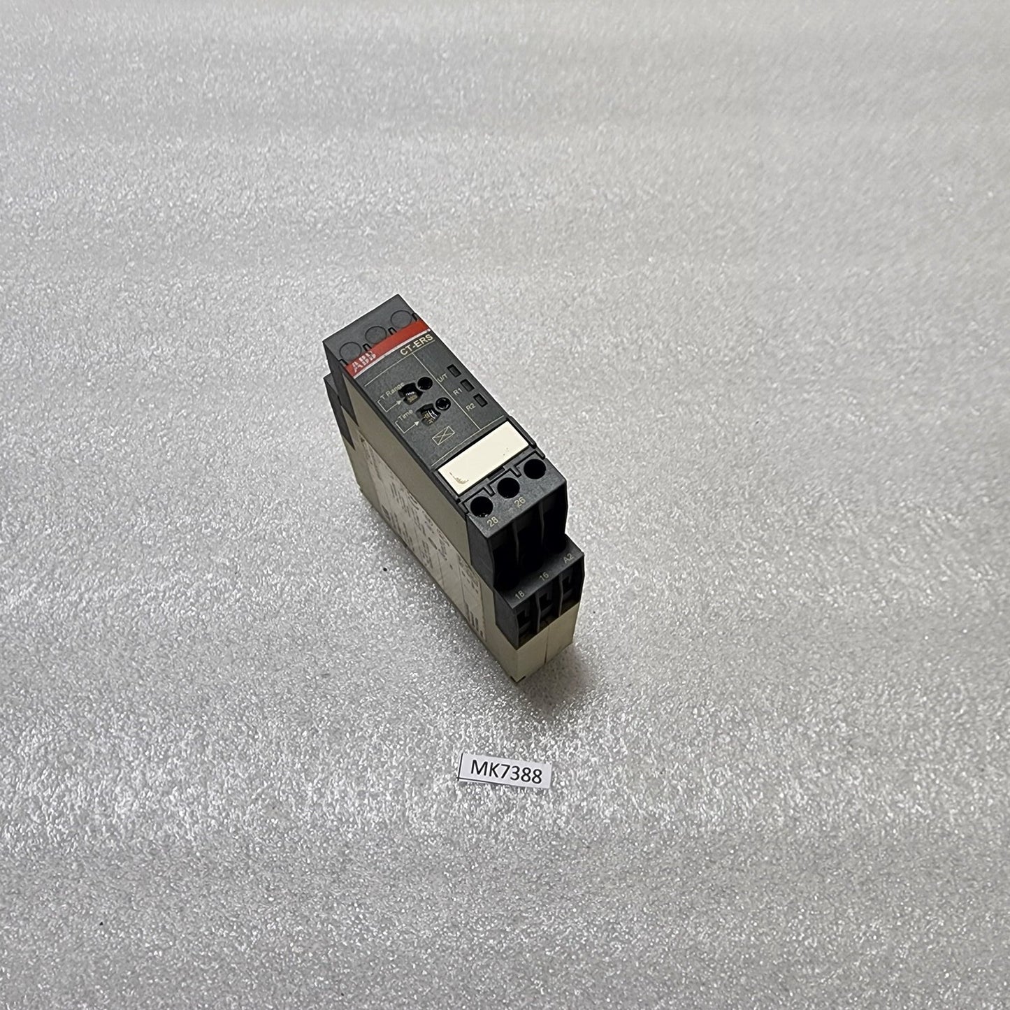 ABB CT-ERS.22S ON-DELAY TIME RELAY 1SVR730100R3300 24-240VAC/24-48VDC