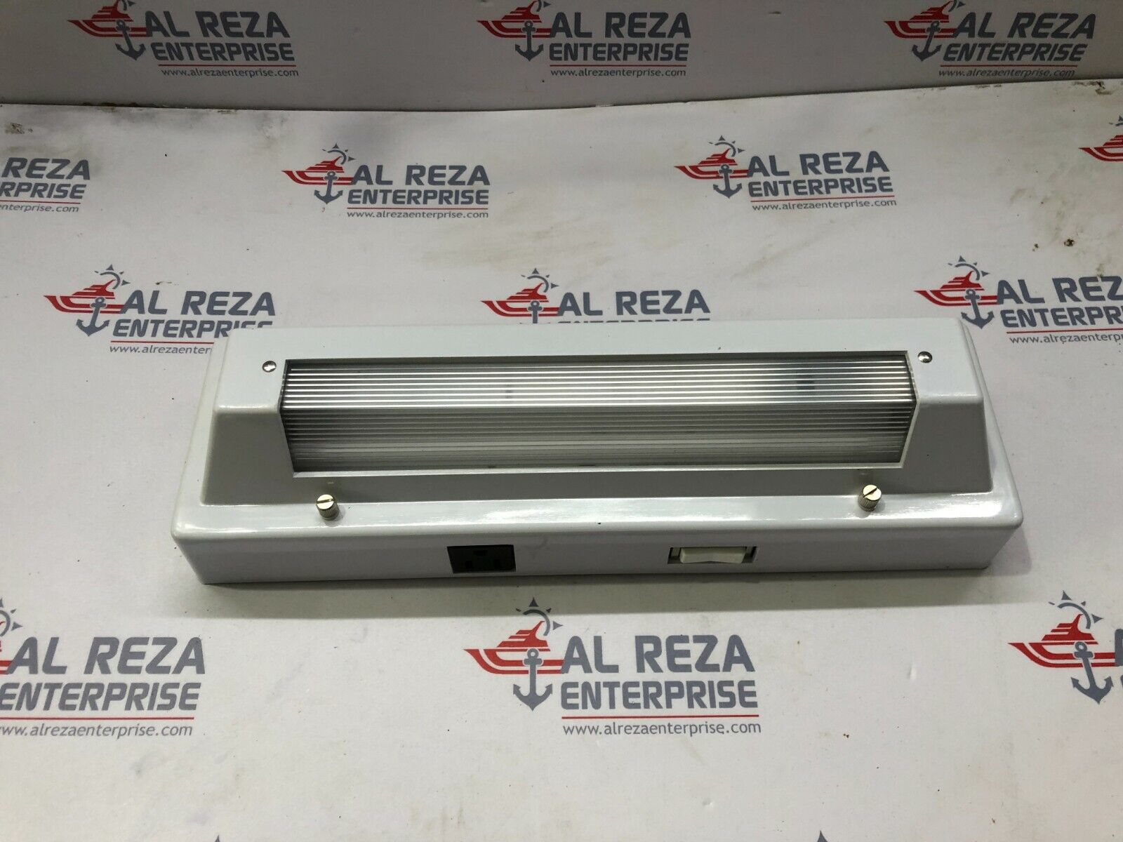 PAULUHN FBN28 BERTH LIGHT 120V 