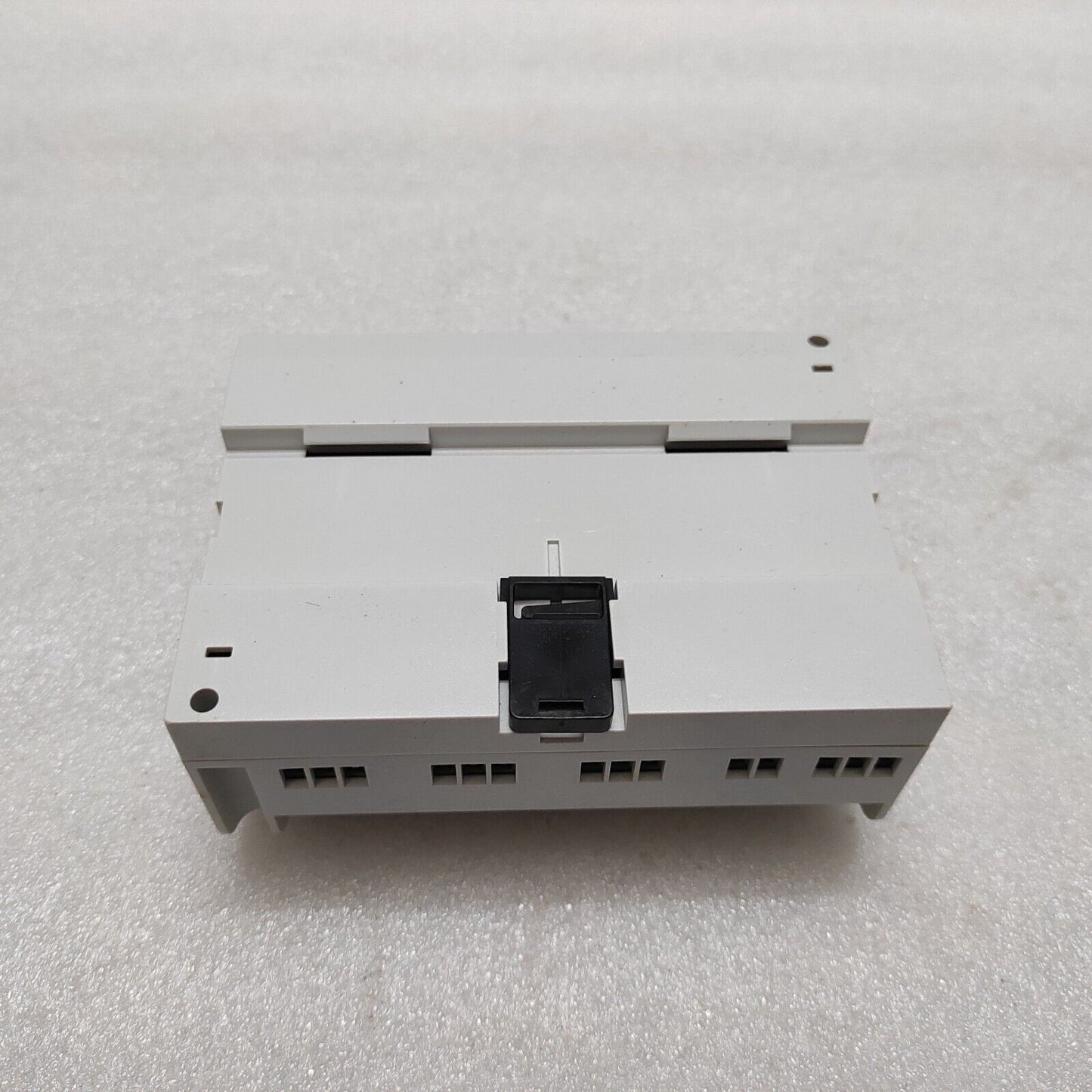 CROUZET SA20 MILLENIUM 2 CONTROLLER RELAY 88950052 24VDC