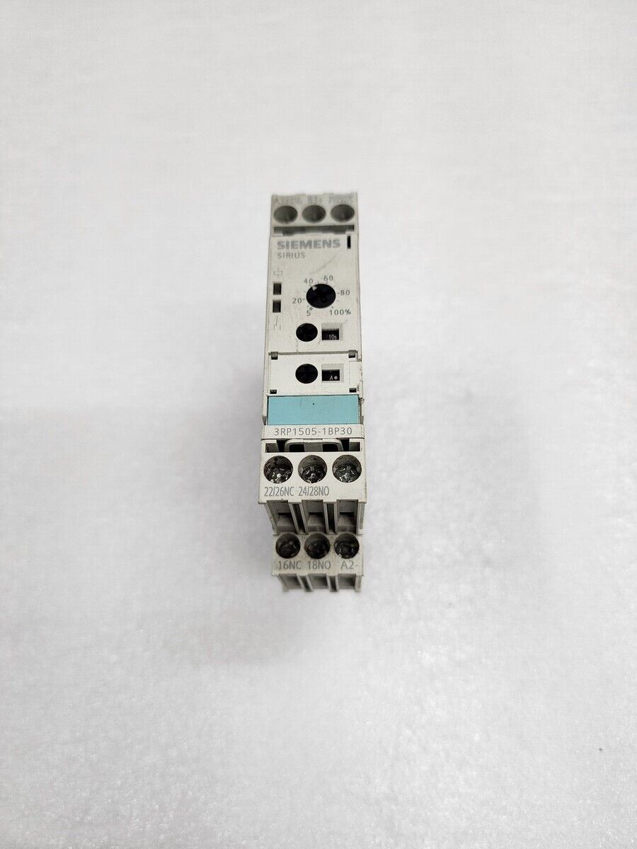 SIEMENS 3RP1505-1BP30 TIME DELAY RELAY