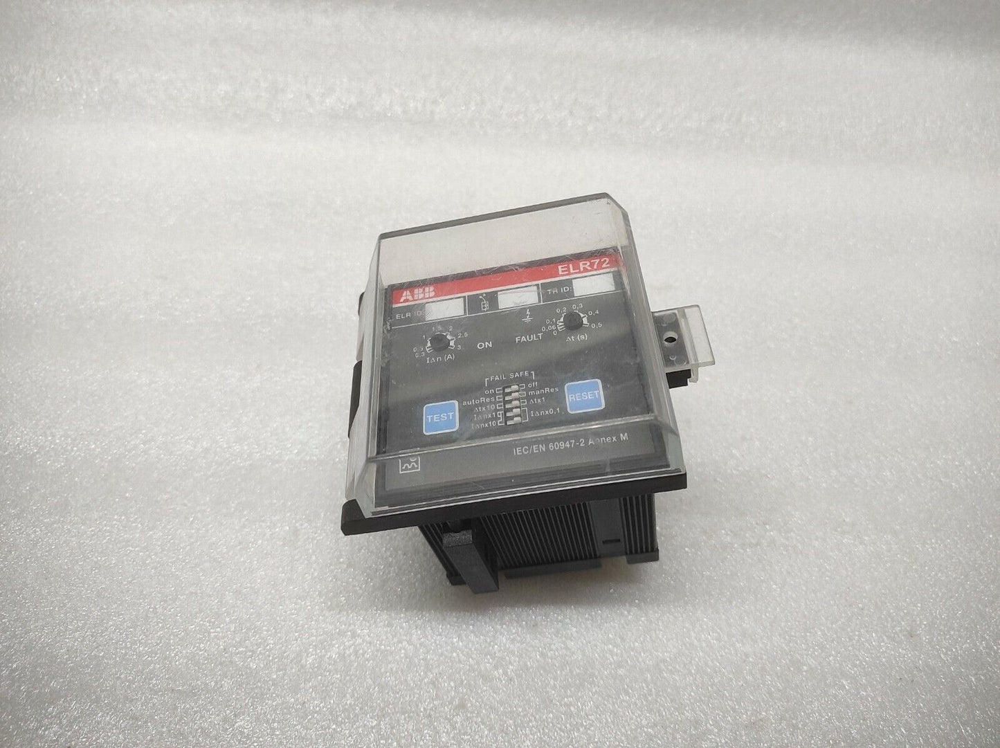 ABB ELR72 ELECTRONIC DIFFERENTIAL RELAY 115VAC/DC 230VAC