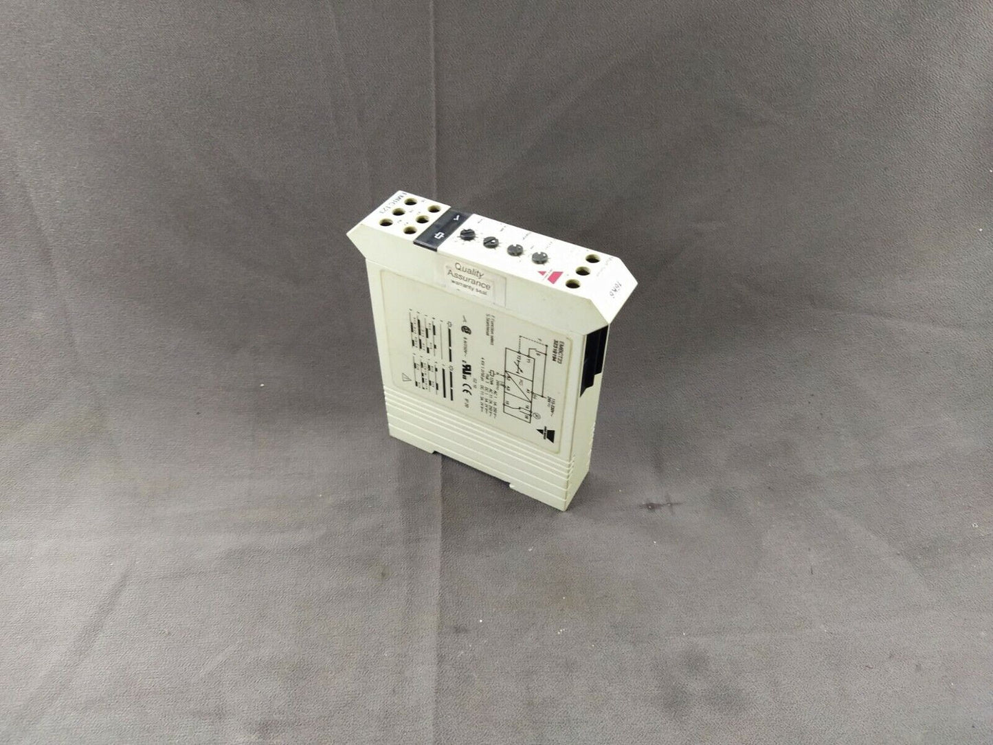 Carlo Gavazzi EMB C T23 Multi Timer 32310194 115-230V AC/24V DC EMBCT23