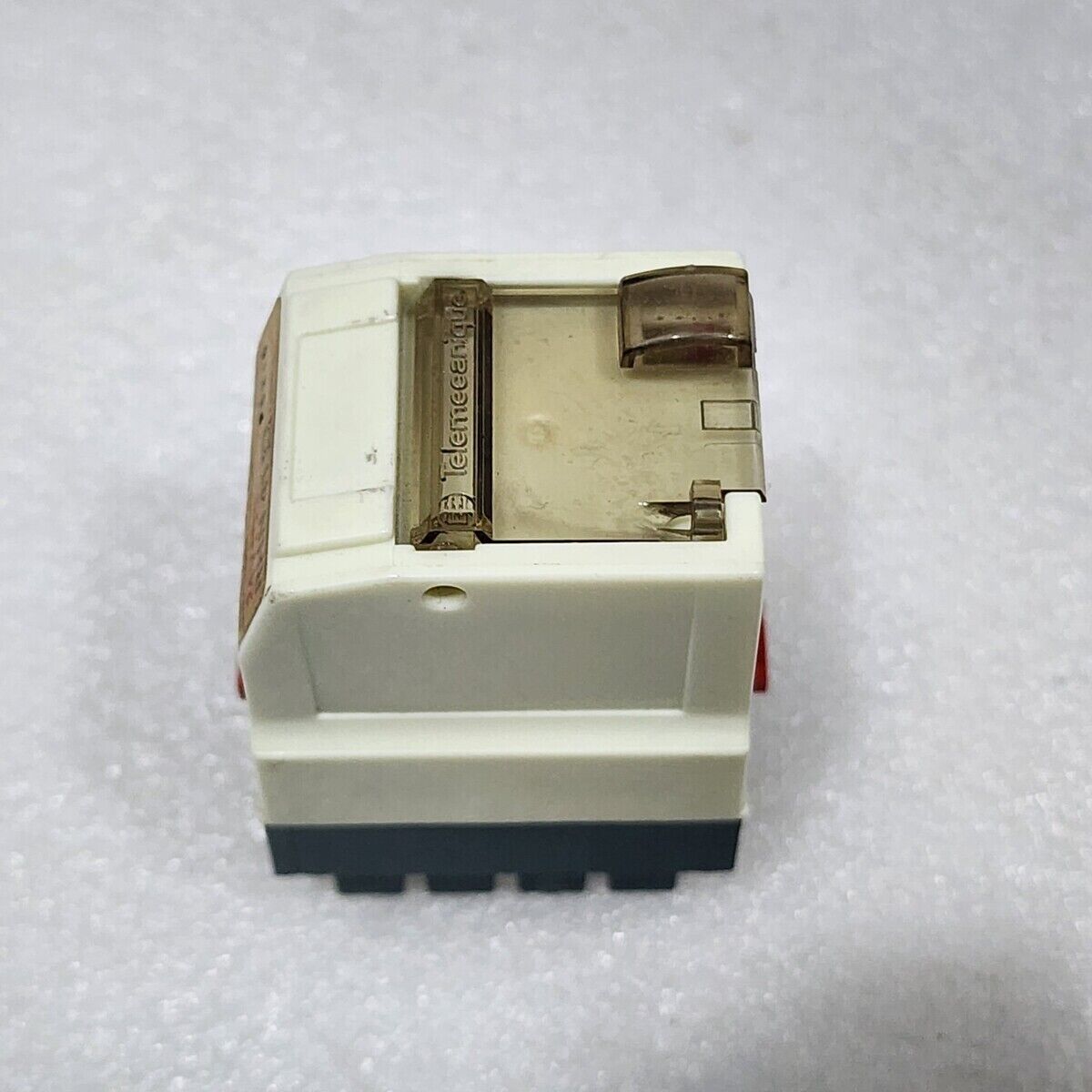 TELEMECANIQUE RHN 41 PLUG IN RELAY SCHNEIDER ELECTRIC