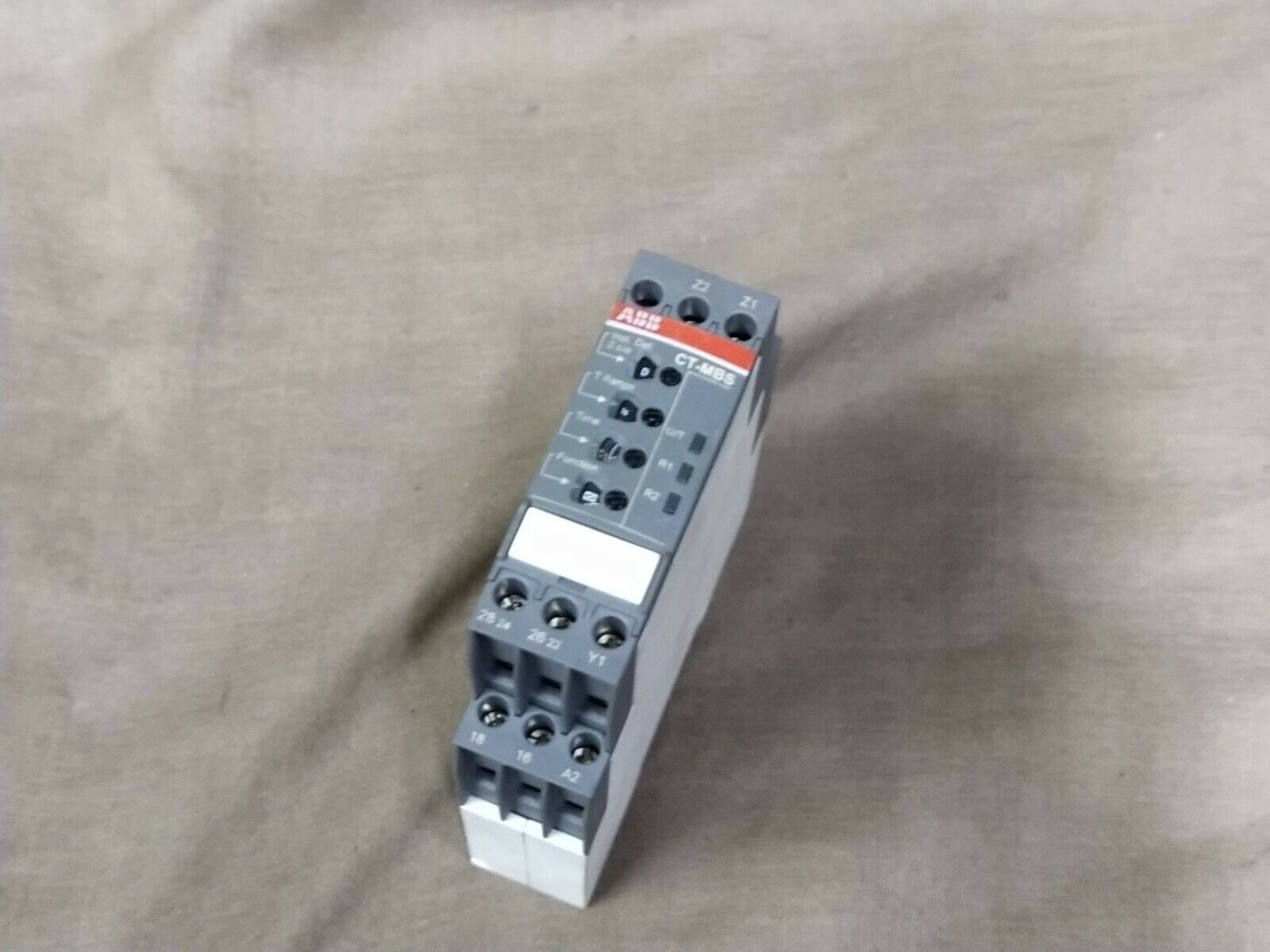 ABB CT-MBS.22S Multifunction Time Relay 1SVR730010R3200