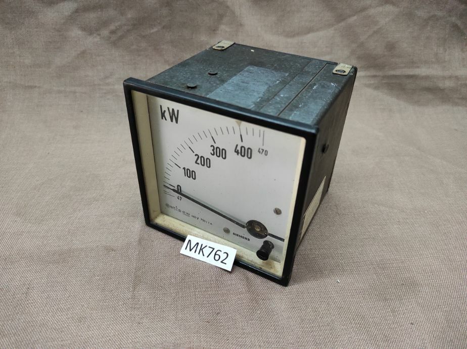 SIEMENS WATTMETER 440V 750/1A 47-470 kW 1901.403