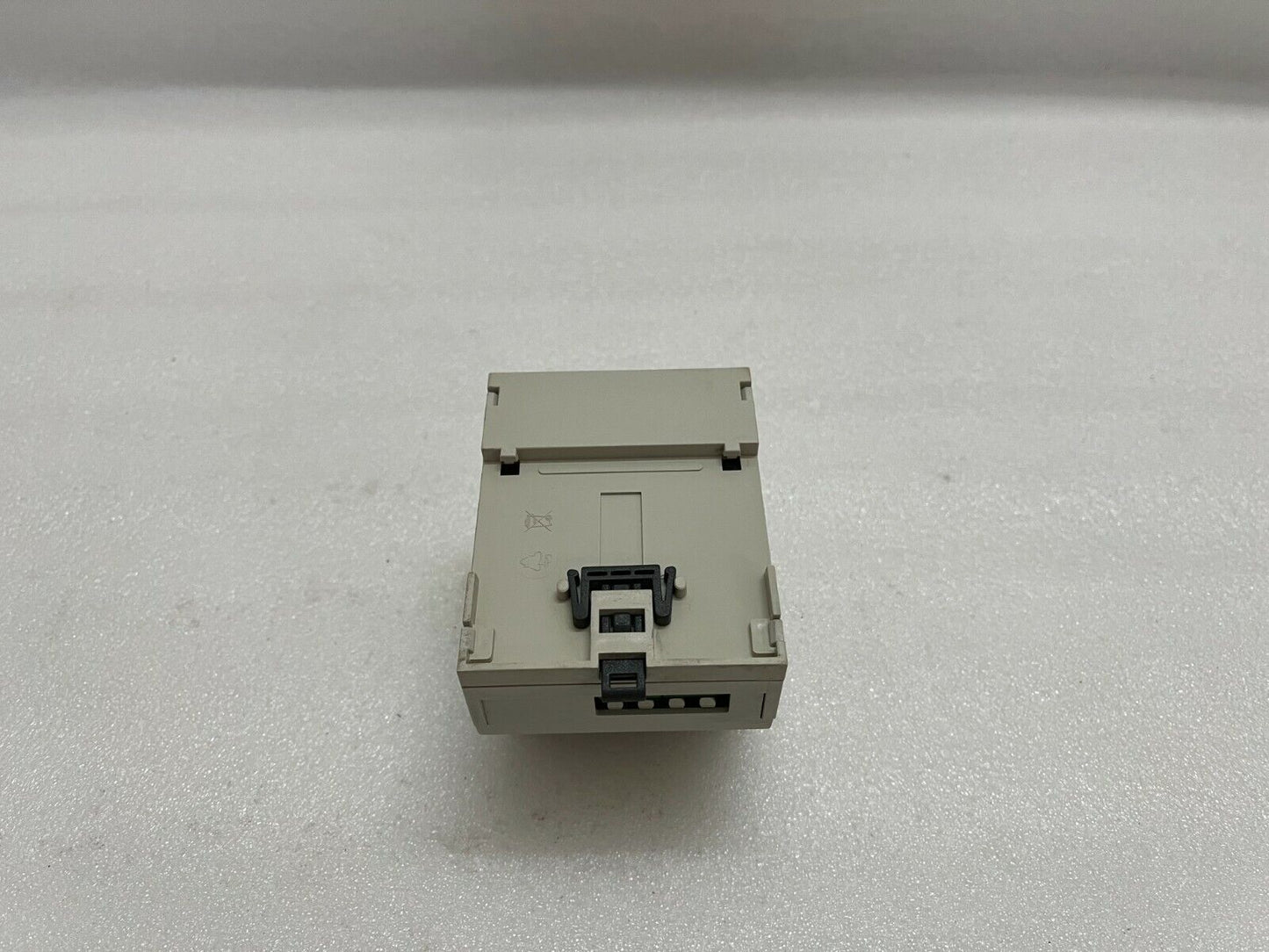 ABB SACE UVD 220/230V-240/250V VERSION 804 