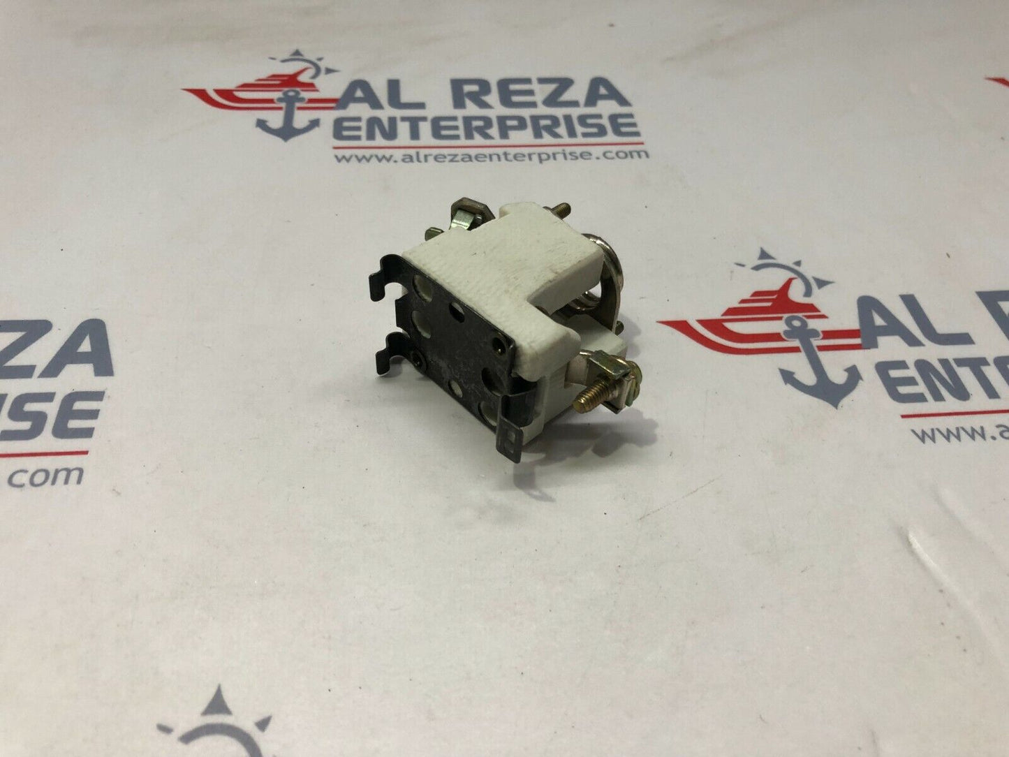 FERRAZ SHAWMUT 26912G FUSE BASE 16AMP LOT OF 6 UNIT