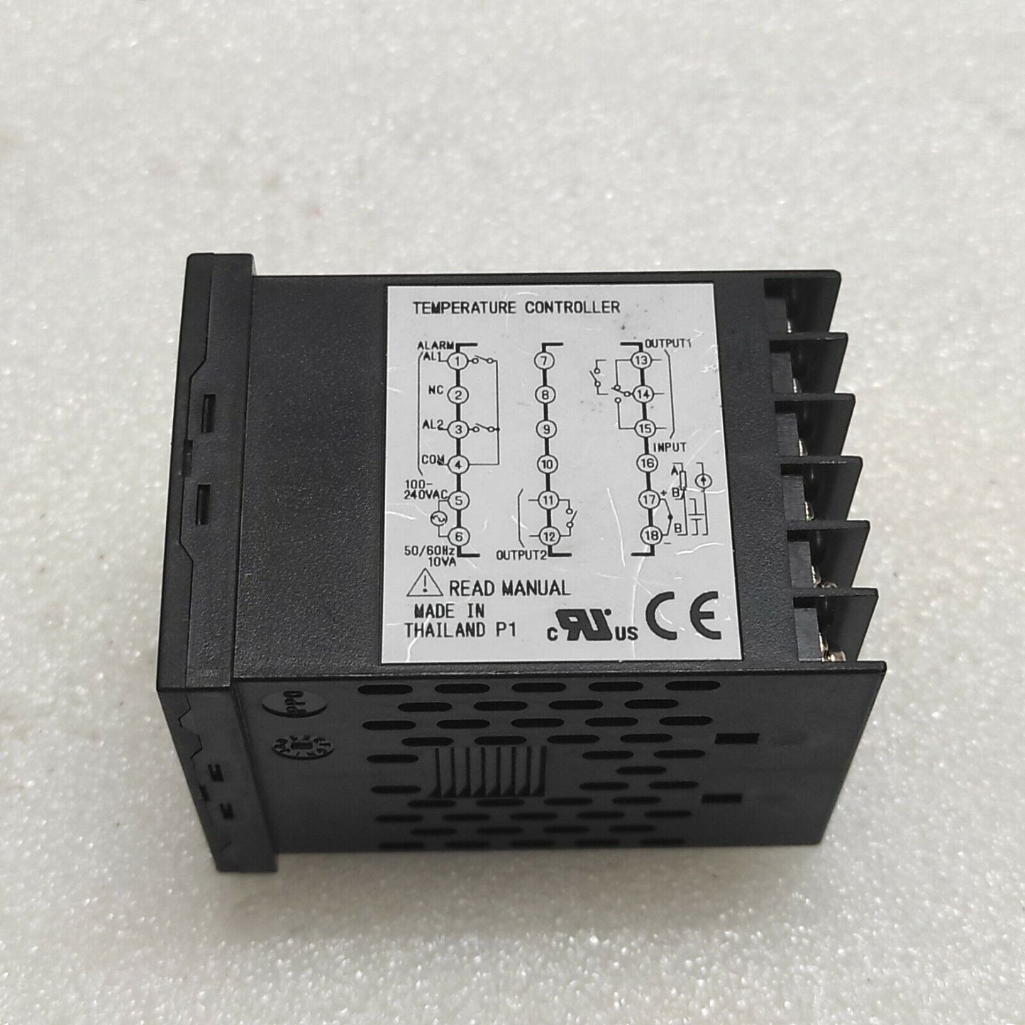 FUJI ELECTRIC PXF4 TEMPERATURE CONTROLLER PXF4ABY2-1VY00 100-240VAC