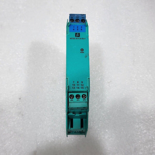 PEPPERL + FUCHS KFD2-STC4-EX1 SMART TRANSMITTER POWER SUPPLY 122580 LOT OF 2 UNI