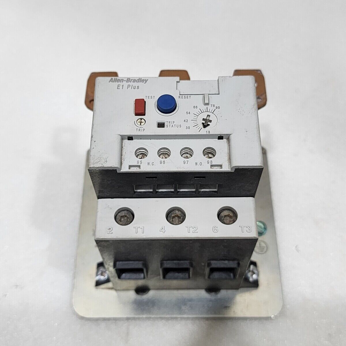 ALLEN BRADLEY E1 PLUS CAT 592-EEGD SER B THERMAL OVERLOAD RELAY 18-90A