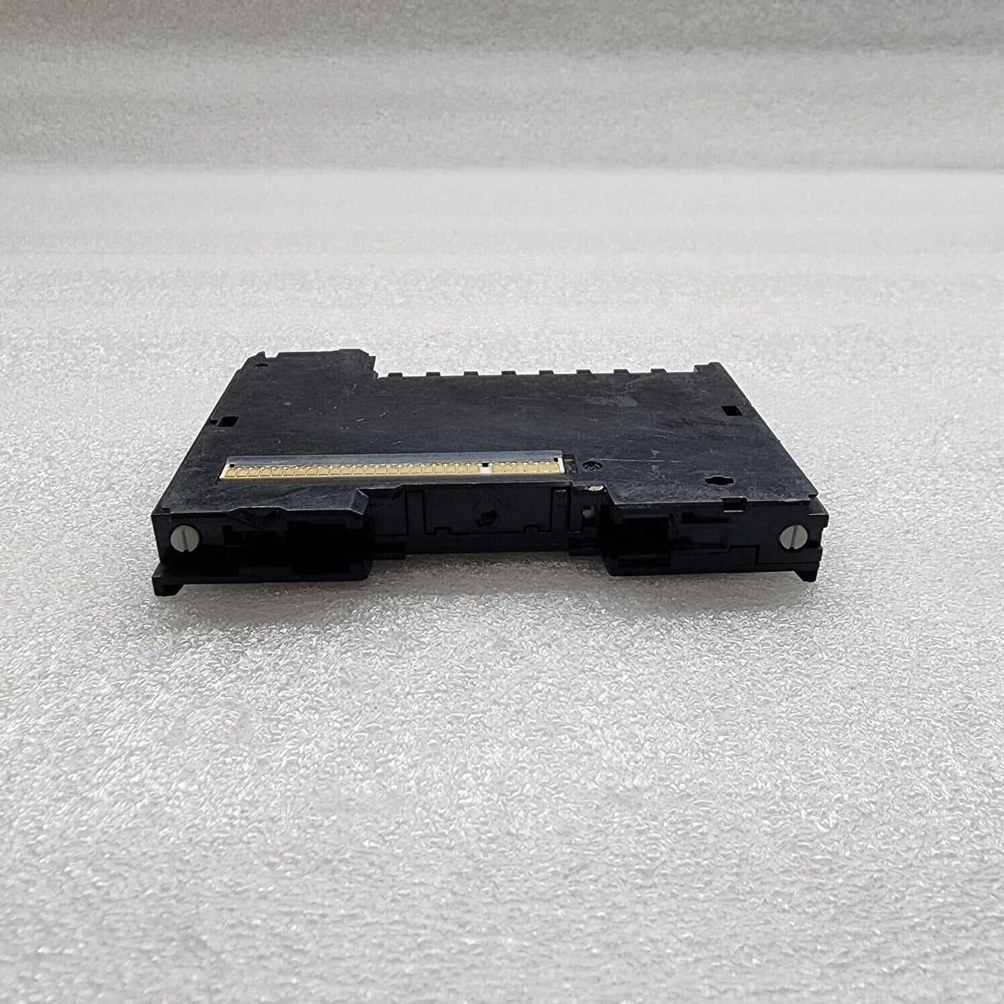 OMRON NX-PC0020 POWER CONNECTION UNIT