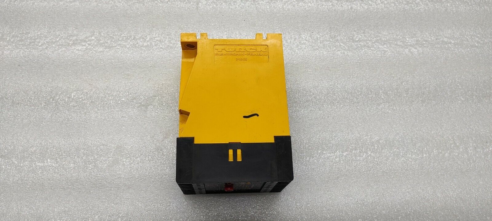 TURCK MS 22-12-R ROTATIONAL SPEED CONTROL 220VAC