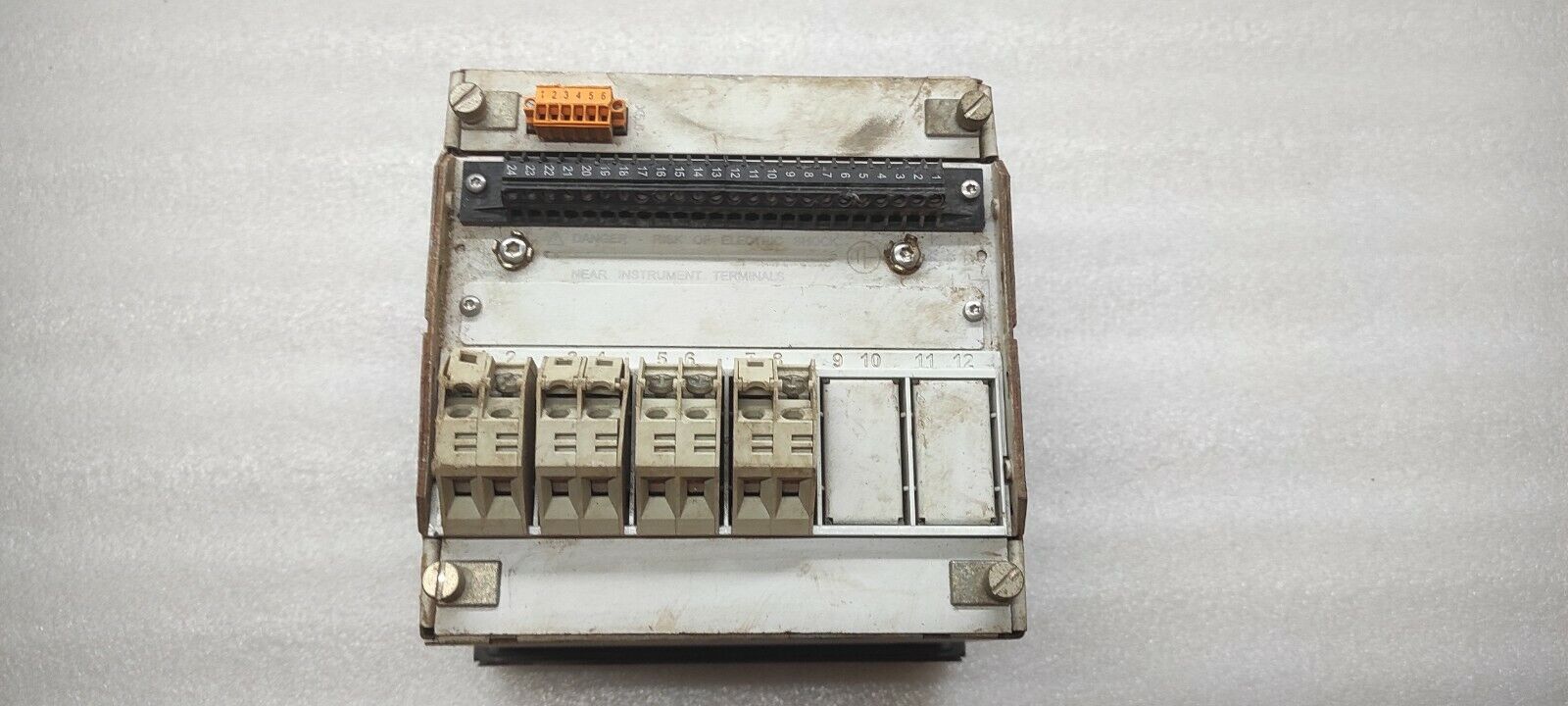 ABB REM 610 MOTOR PROTECTION RELAY 1MRS050692