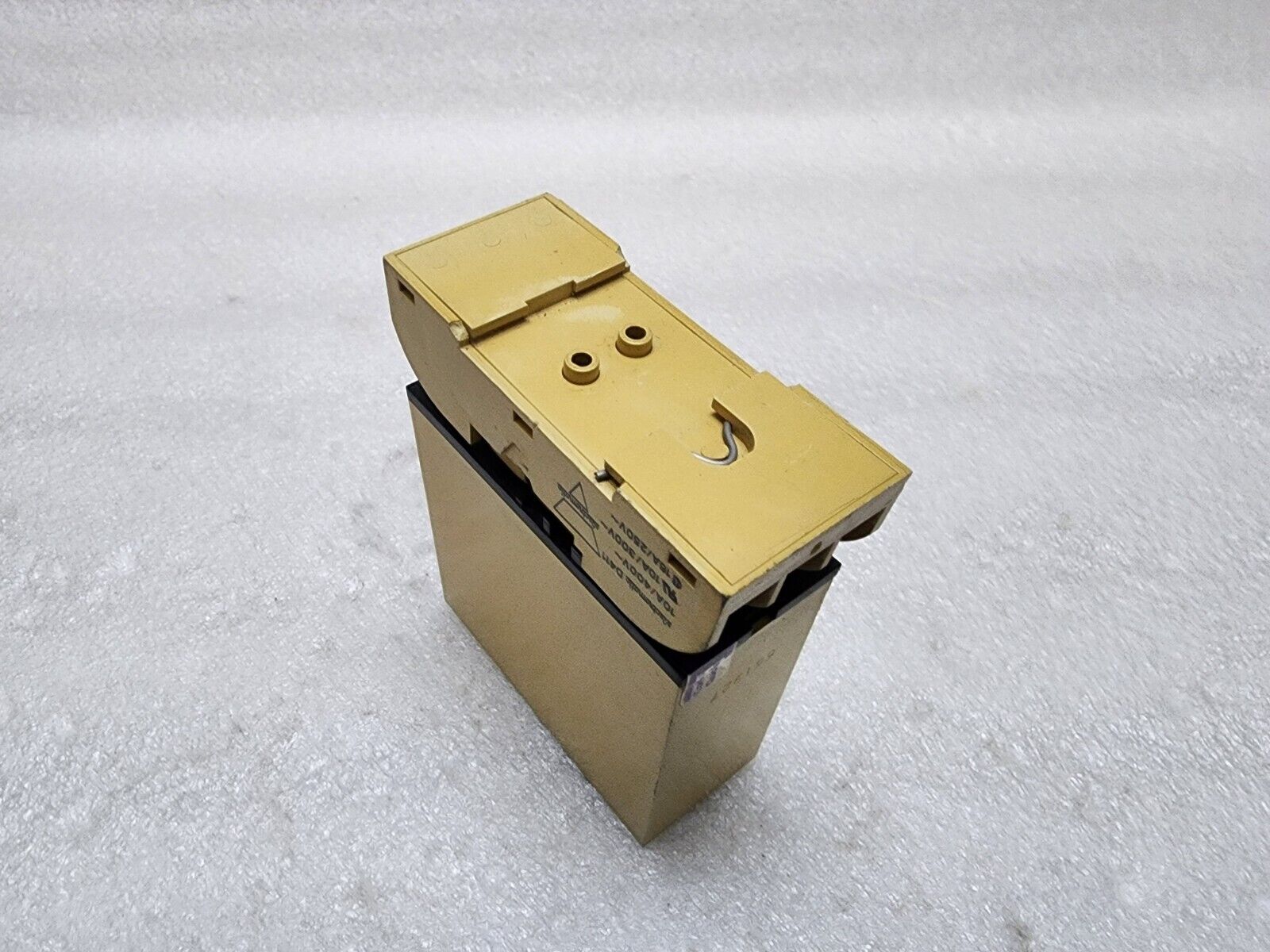 CARLO GAVAZI GAD 1501 700 DUPLINE 8-CH RECEIVER 10-30VDC