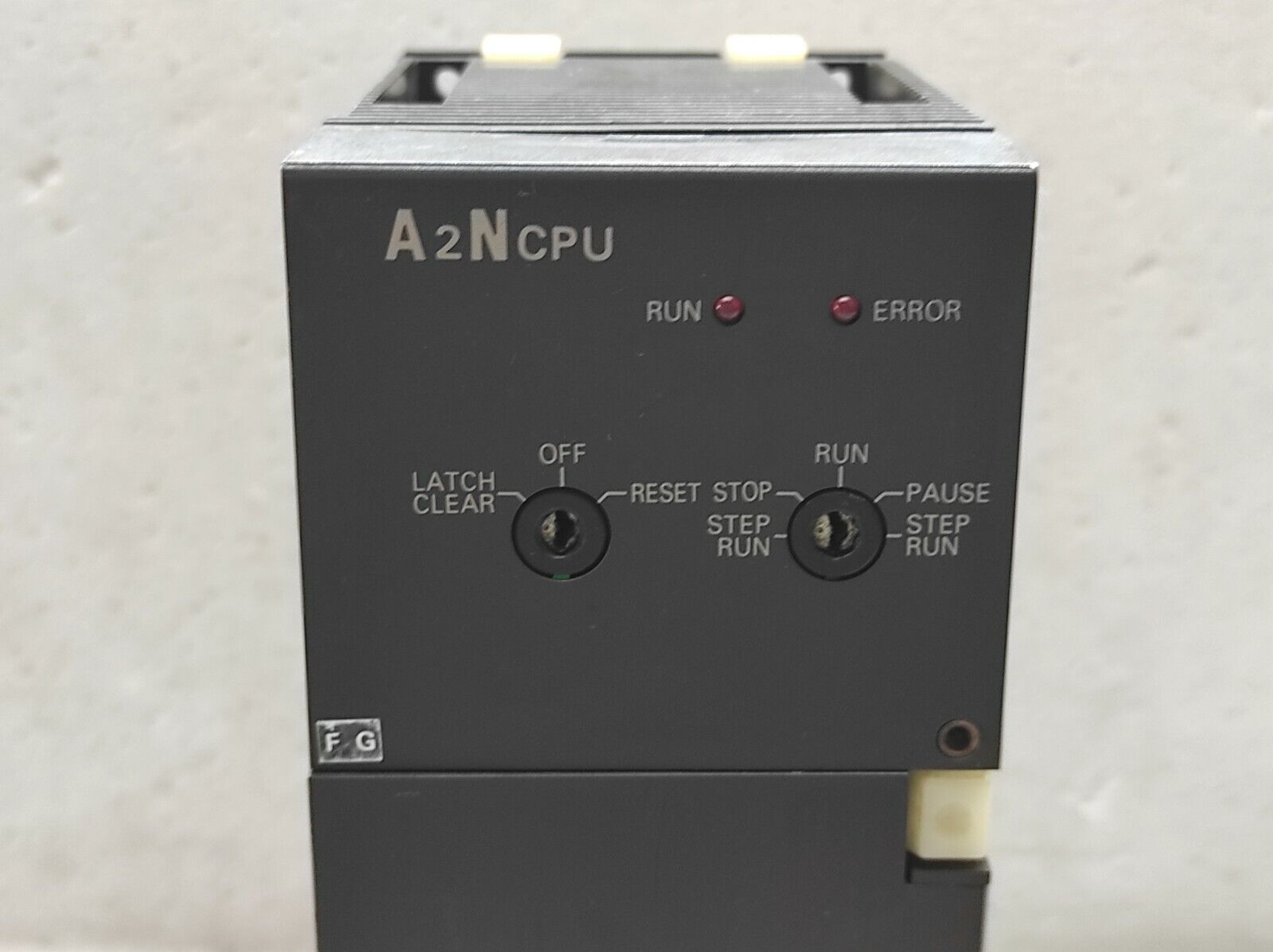 MITSUBISHI MELSEC A2NCPU PROGRAMMABLE CONTROLLER 