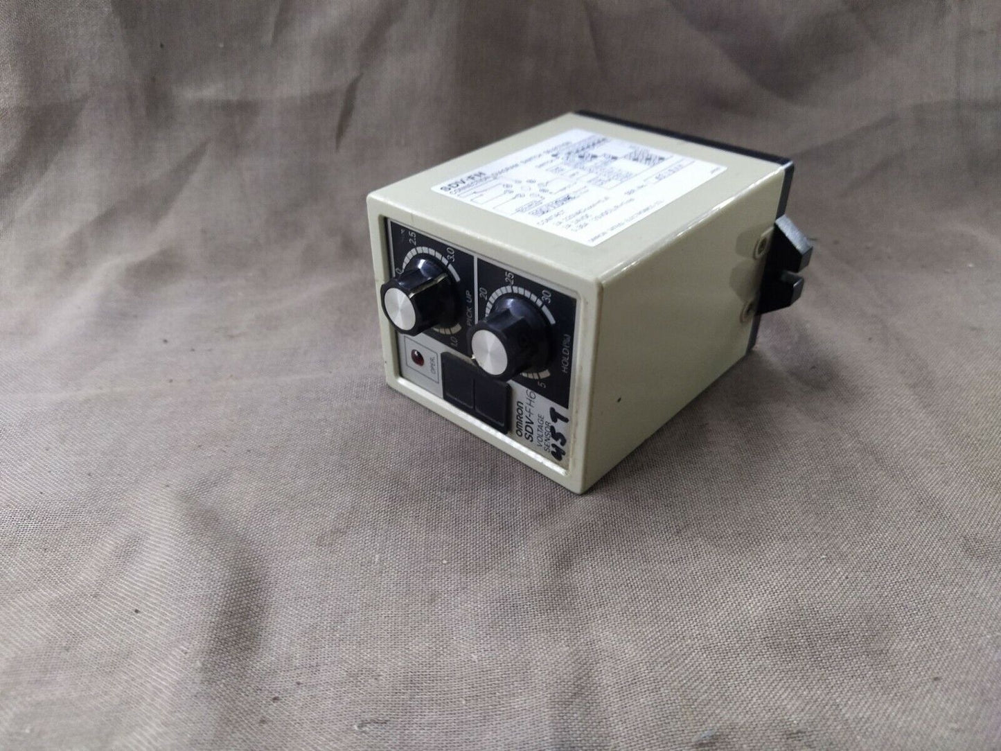 Omron SDV-FH6 Voltage Sensor 100-110V AC