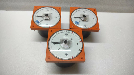 TSURUGA ELECTRIC YMW-110-4XX9-D TEMPERATURE INDICATOR