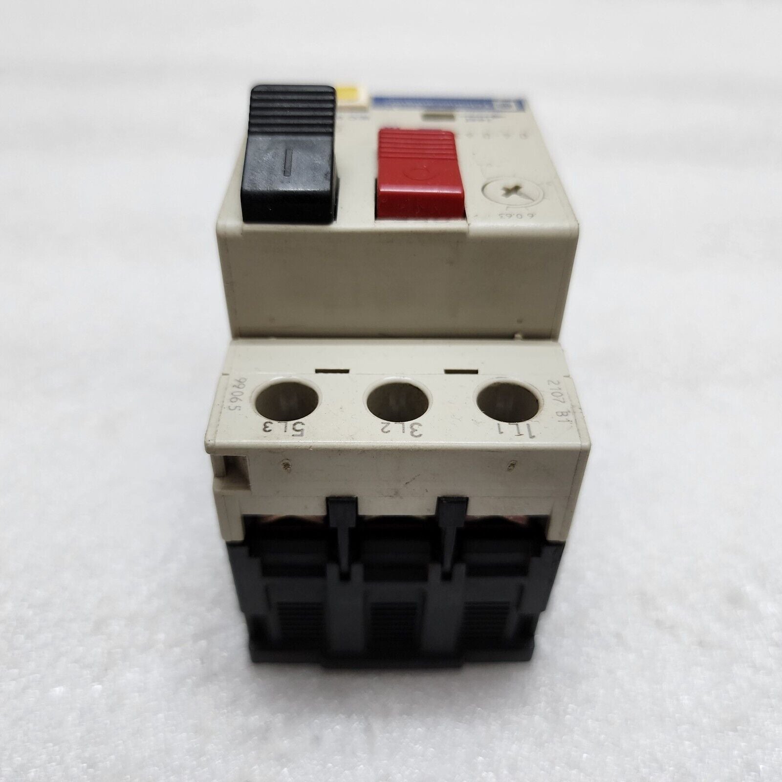 TELEMECANIQUE GV2-M04 CIRCUIT BREAKER MOTOR PROTECTION 0.4-0.63A LOT OF 12 UNIT
