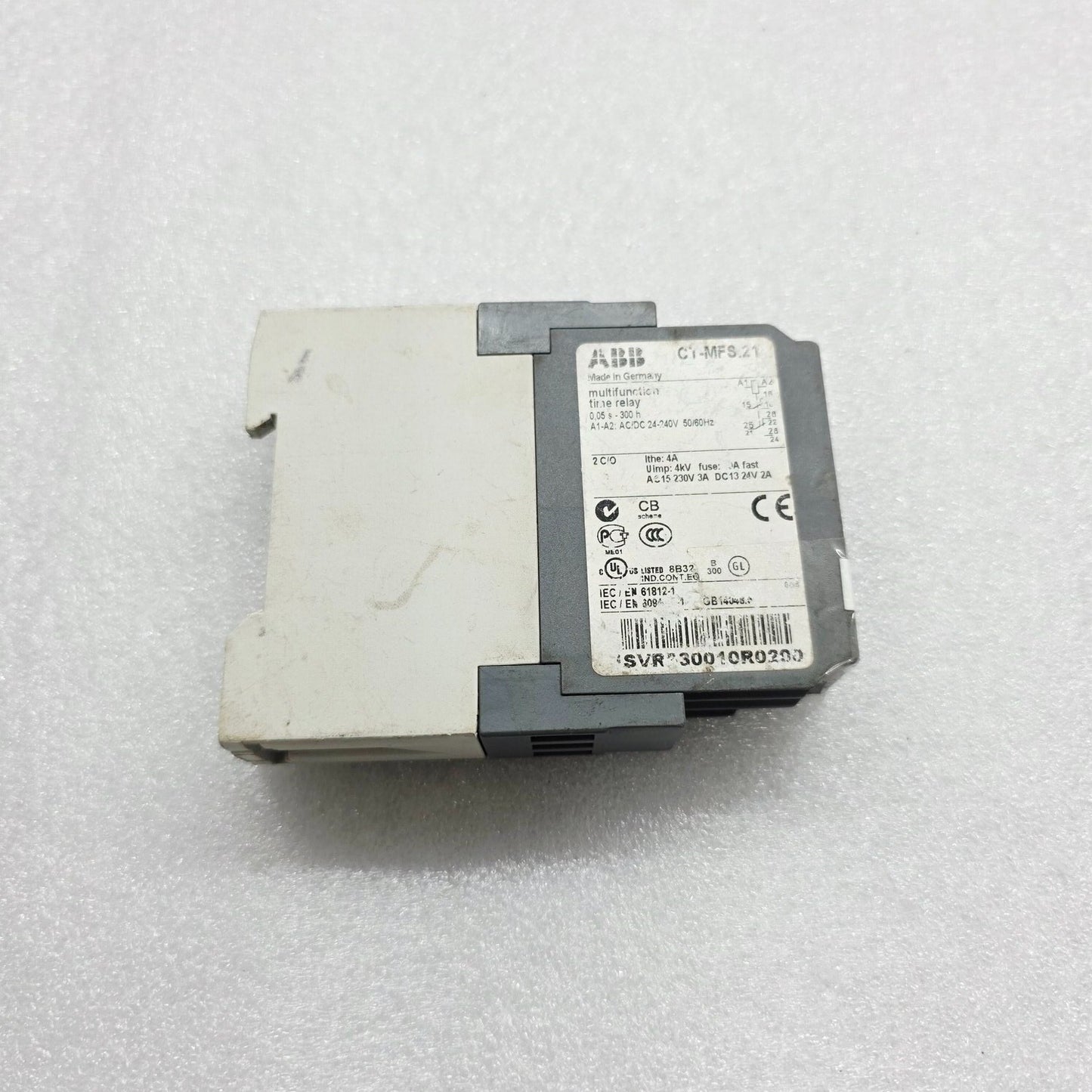 ABB CT-MFS.21 MULTIFUNCTION TIME RELAY 1SVR730010R0200 24-240V AC/DC