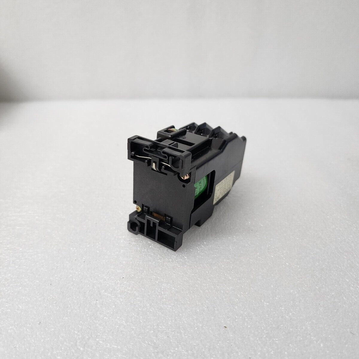 FUJI ELECTRIC SRC50-2U/X (4A2B) MAGNETIC COTNACTOR COIL VOLTAGE 110V