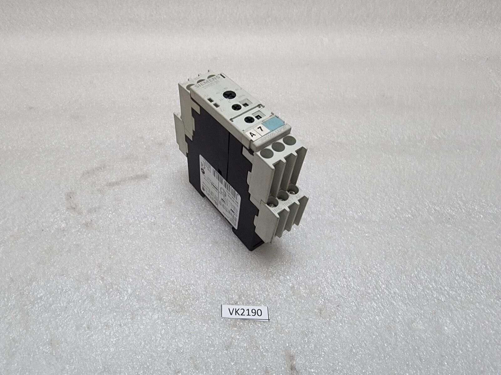 SIEMENS 3RP1505-1AP30 MULTI FUNCTION TIME RELAY