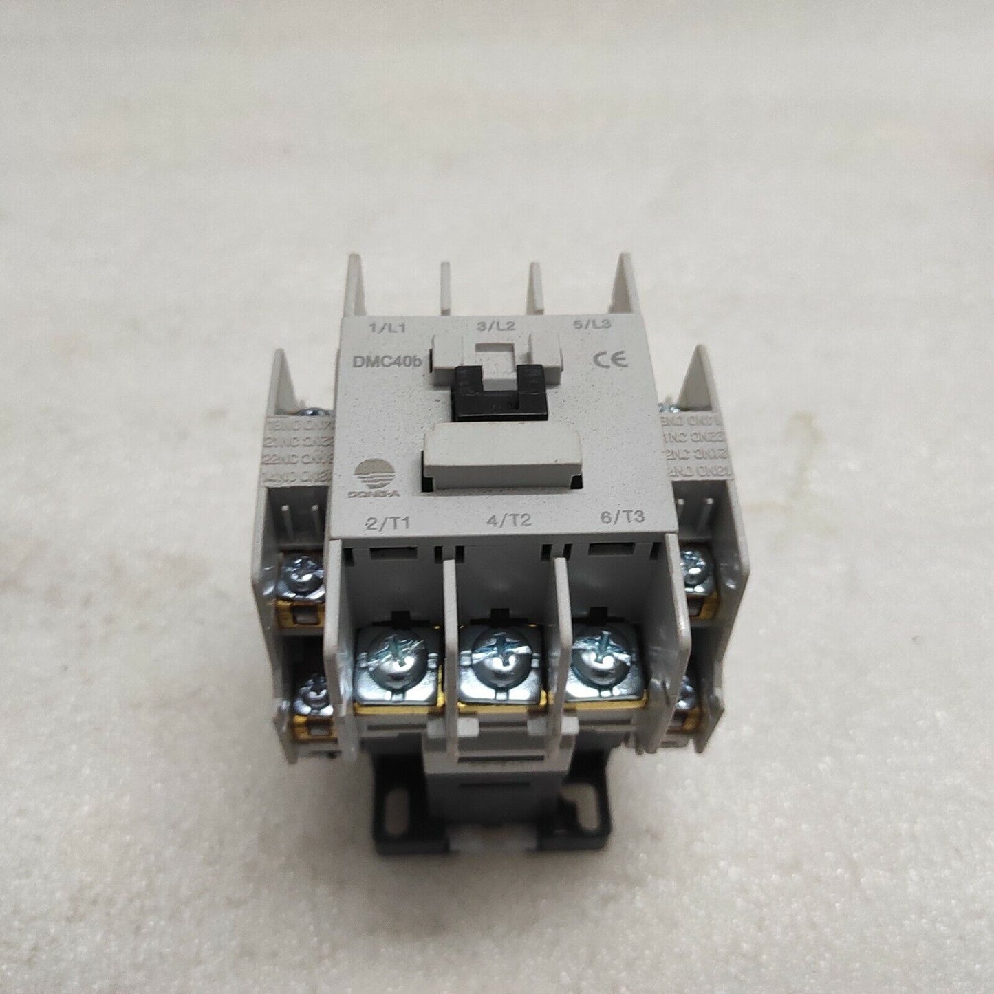 DONG-A ELECTRIC DMC-40B MAGNETIC CONTACTOR 380-400V/400-440V