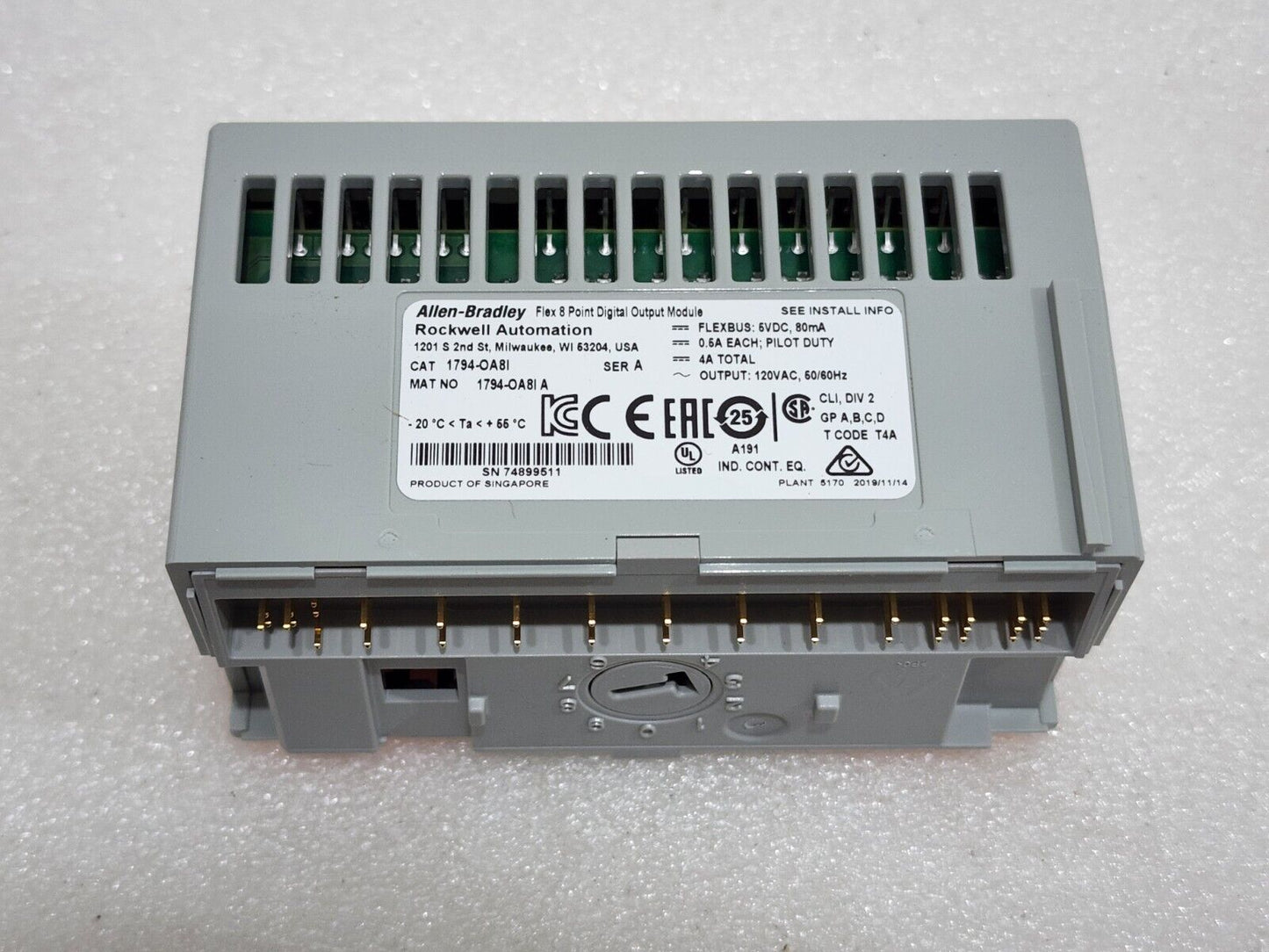 ALLEN BRADLEY CAT 1794-OA8I FLEX 8-POINT DIGITAL OUTPUT MODULE 
