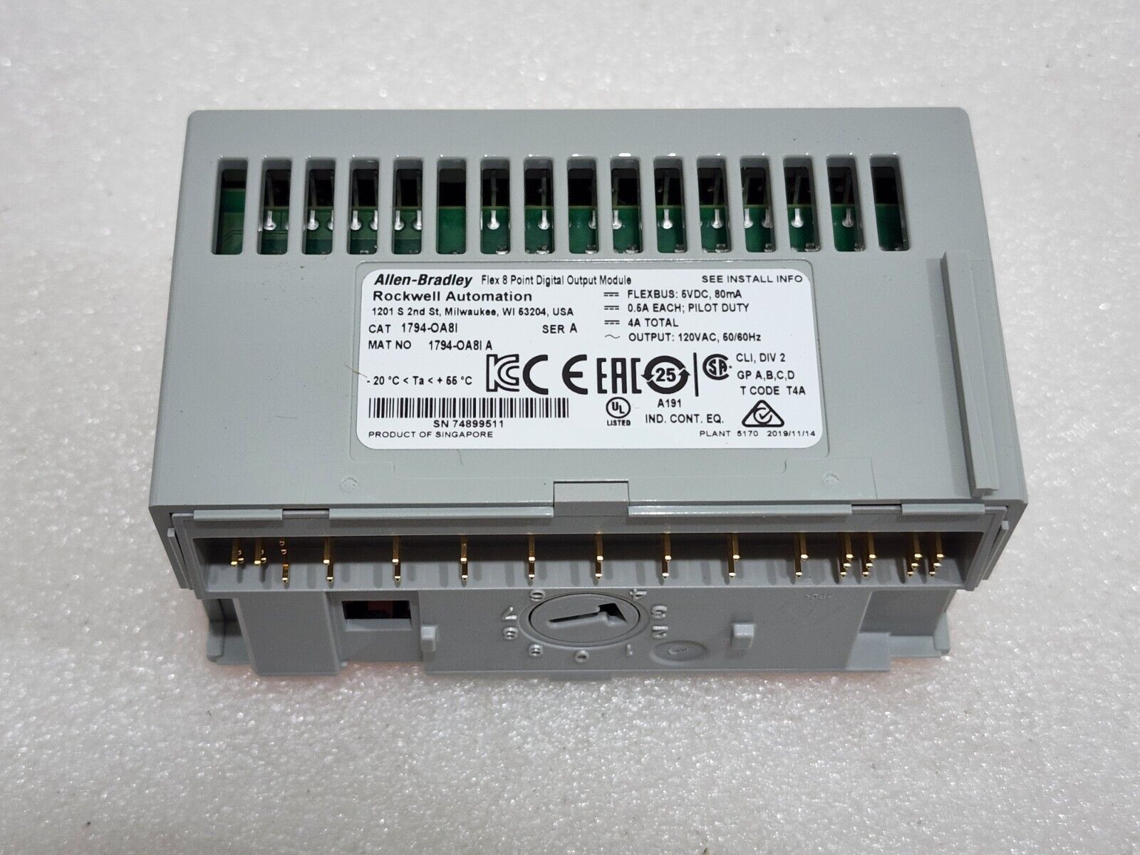 ALLEN BRADLEY CAT 1794-OA8I FLEX 8-POINT DIGITAL OUTPUT MODULE 