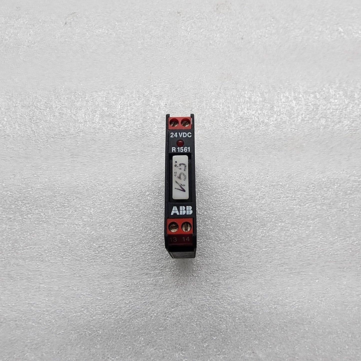 ABB R1561 SOLID STATE RELAY GHR1561001R1 24VDC