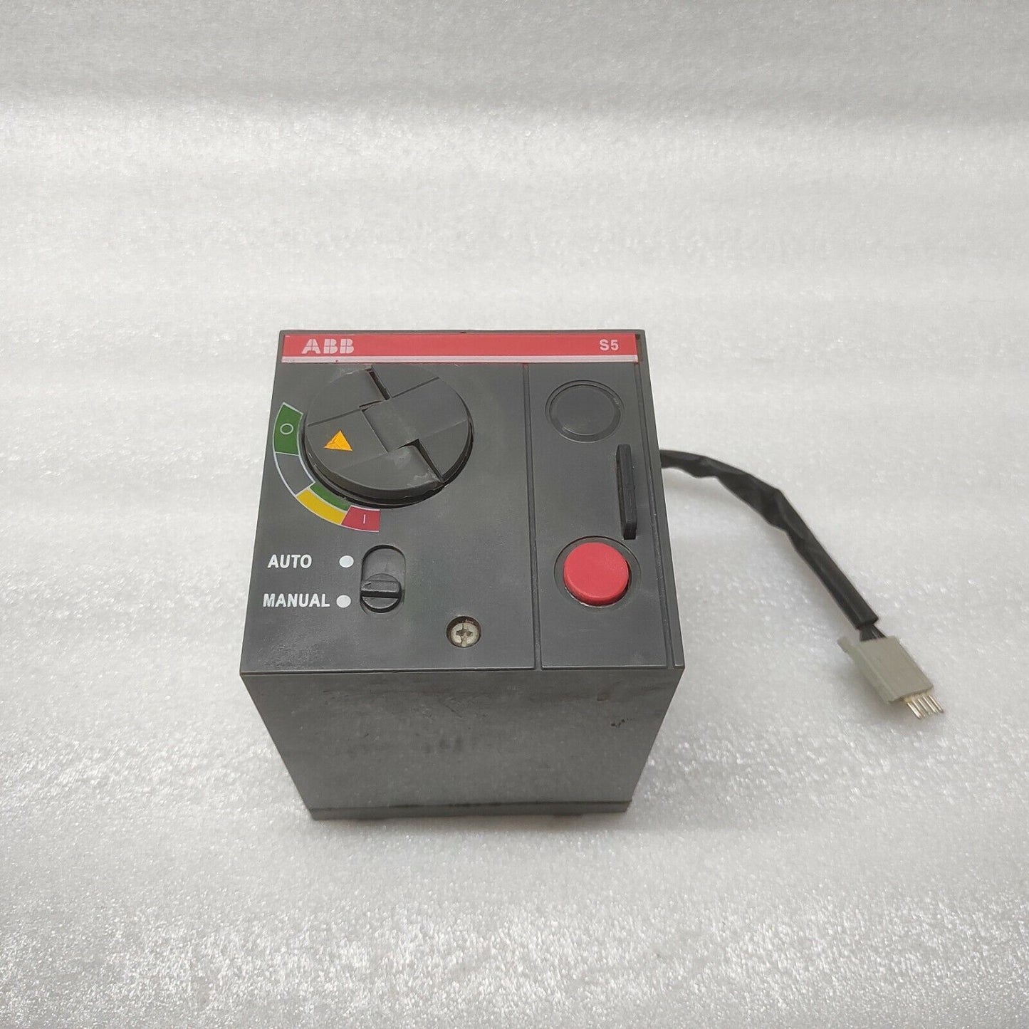 ABB S5 MOTOR OPERATOR 1SDA013876R1 220-250VDC/220-240VAC