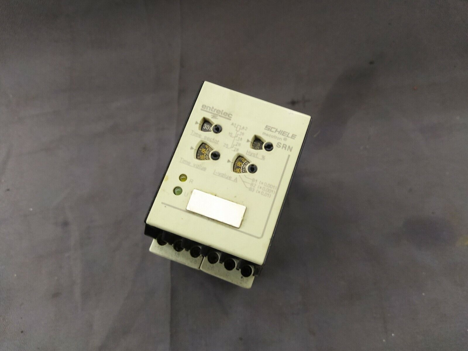 Schiele SRN Mecotron 2-450-121-00 Current Monitoring Relay 220-240V 0.05-1s / 1.