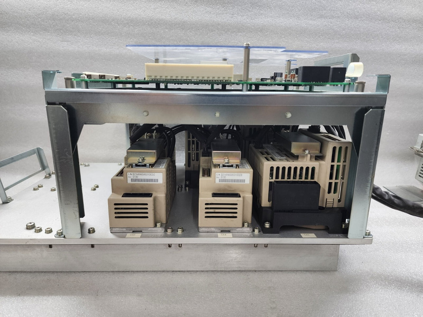 YASKAWA SRDA-MH50 SERVOPACK JZRCR-YSV04-11 MOTOMAN ROBOT DRIVE R15417-257-10