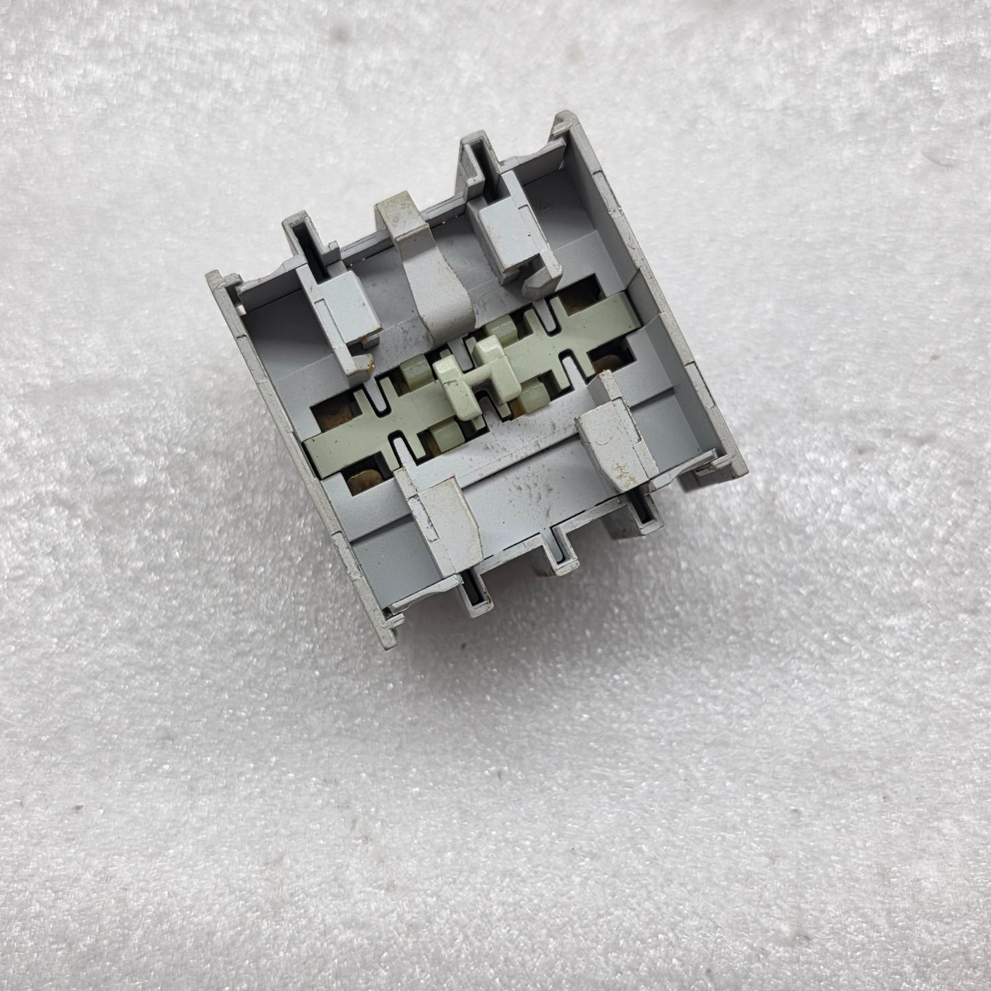 ALLEN BRADLEY CAT 100-F AUXILIARY CONTACT