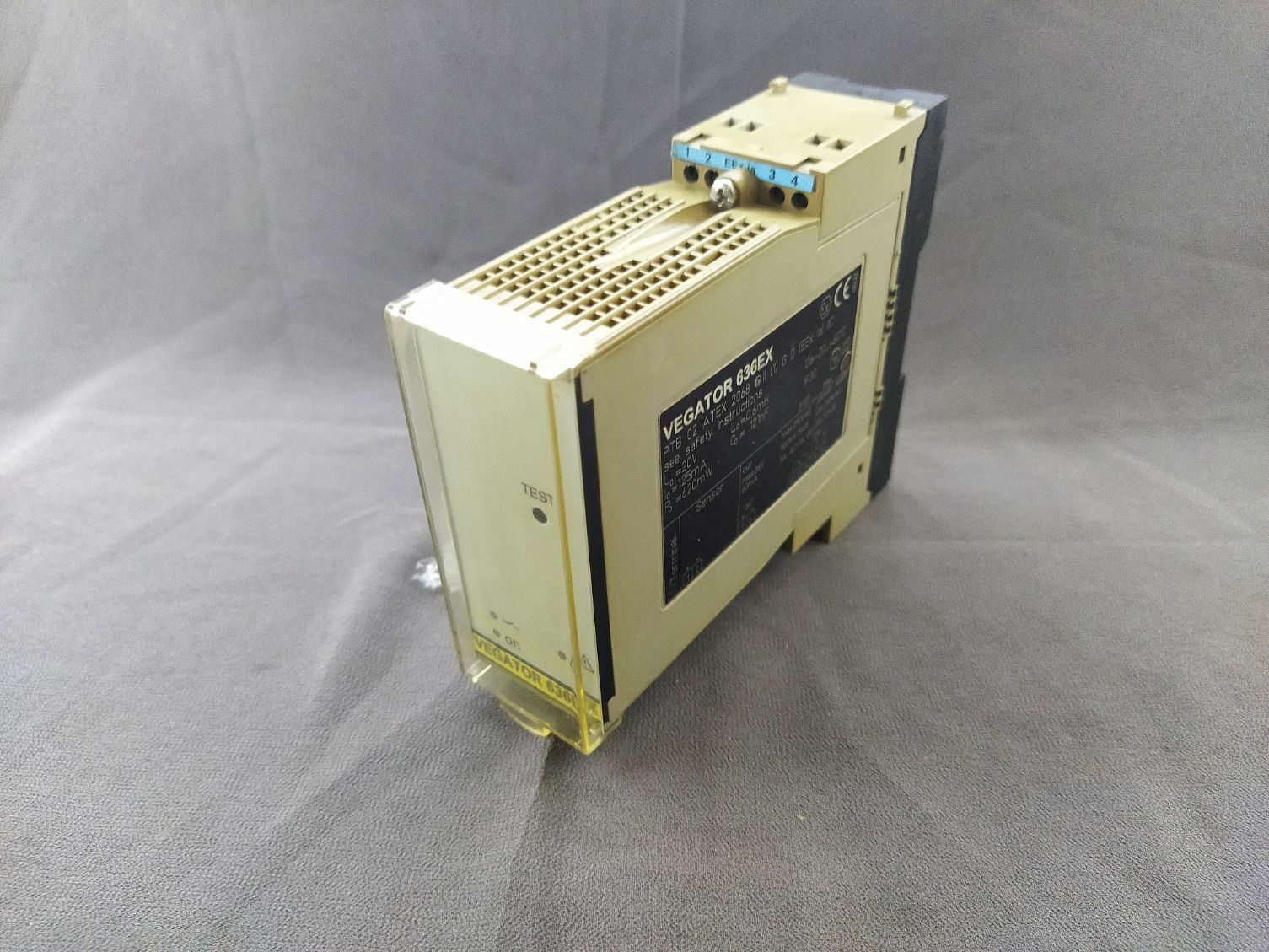 Vegator 636EX Signal Conditioning Instrument 636-EX 20-253 VAC, 20-72 VDC