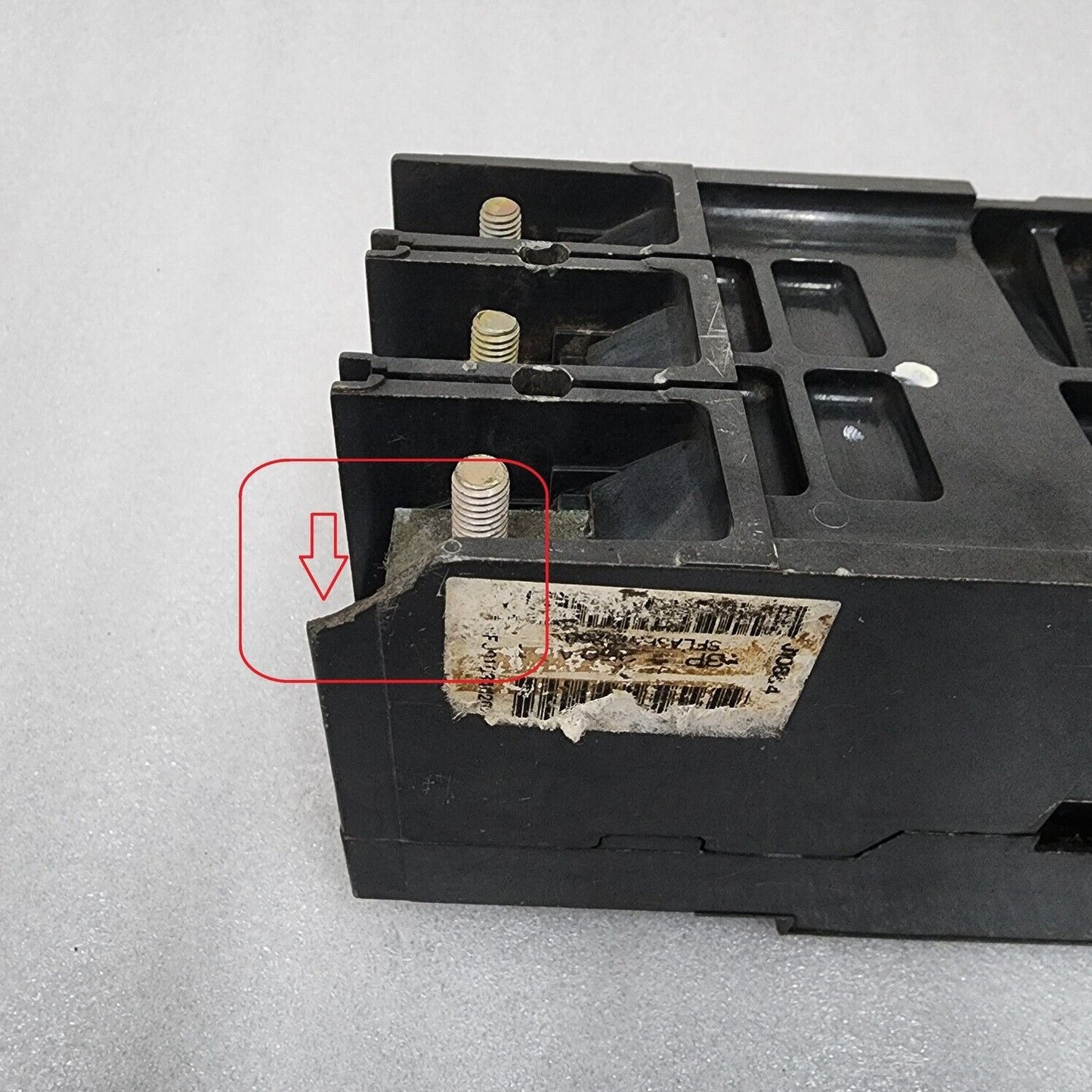 GENERAL ELECTRIC SFLA36AT0250 3-POLE CIRCUIT BREAKER 250A