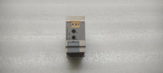 CARLO GAVAZZI PAA01DM24 DELAY ON OPERATE TIMER 24-240VAC/DC
