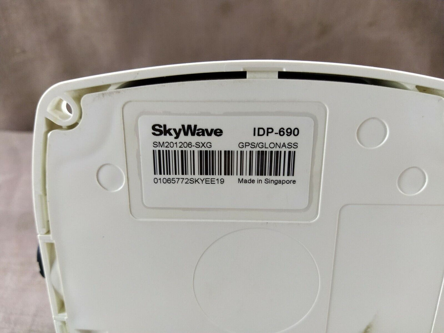 Skywave IDP 690 SM201206-SXG Satellite Terminal