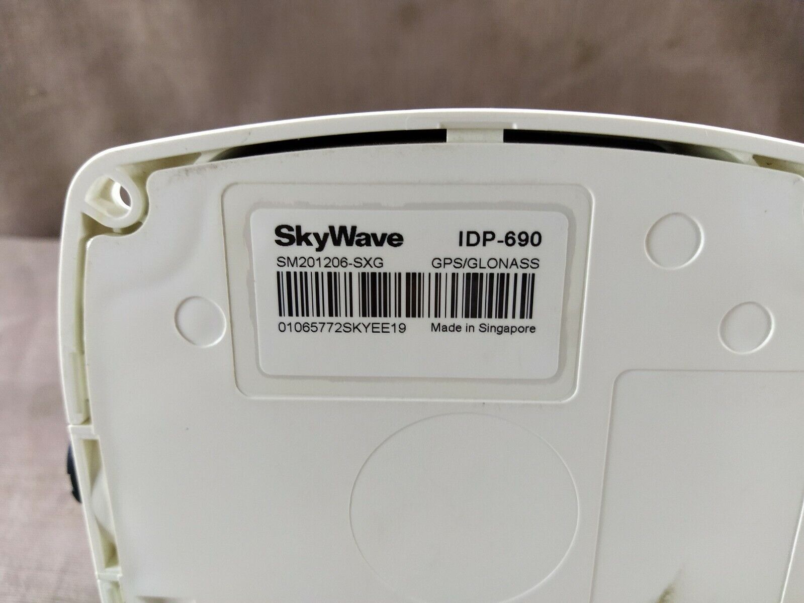 Skywave IDP 690 SM201206-SXG Satellite Terminal